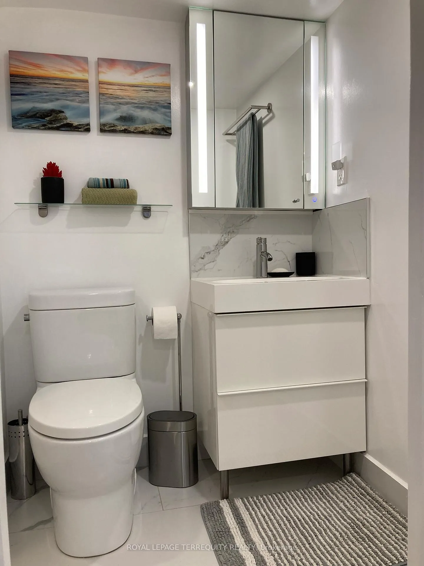 Photo 14 of Unit Lower, 596 Lauder Avenue, Toronto, Oakwood Village — HOMEH