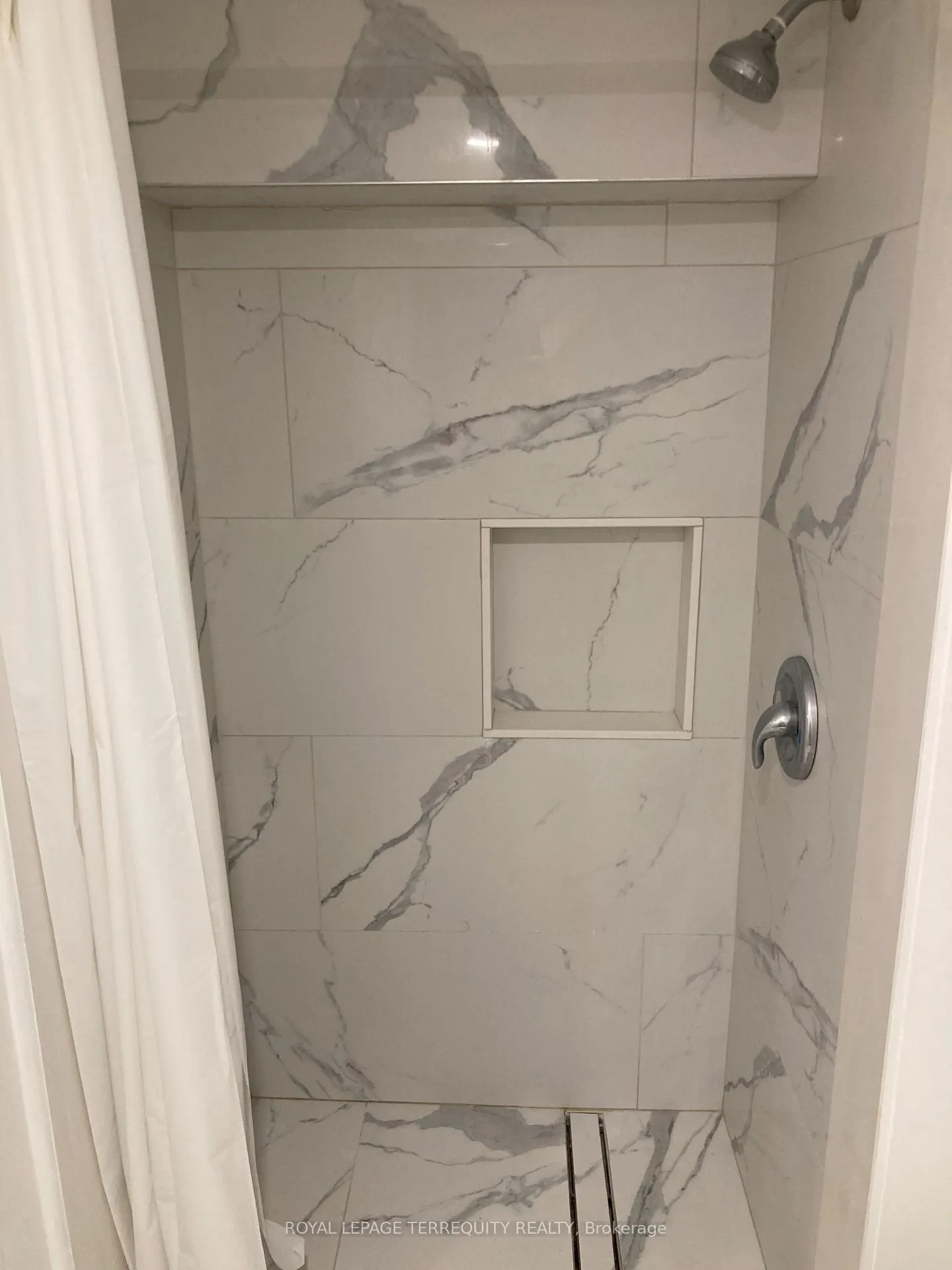 Photo 17 of Unit Lower, 596 Lauder Avenue, Toronto, Oakwood Village — HOMEH