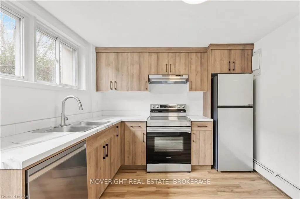 Photo 3 of Unit 1, 24 Ottawa Street, St. Catharines, Downtown — HOMEH
