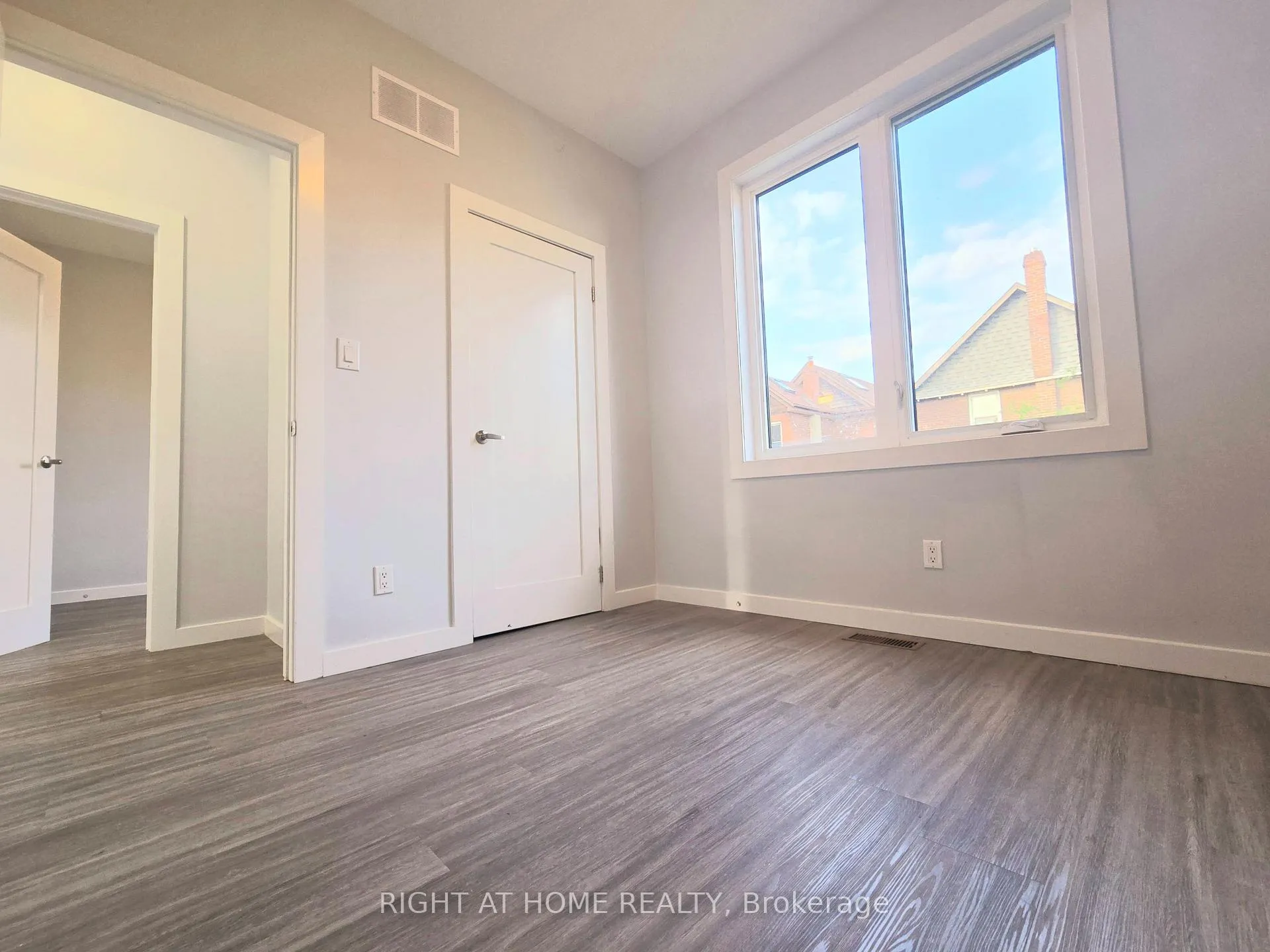 Photo 23 of Unit Laneway Suite, 94 Barrington Avenue, Toronto, Crescent Town — HOMEH