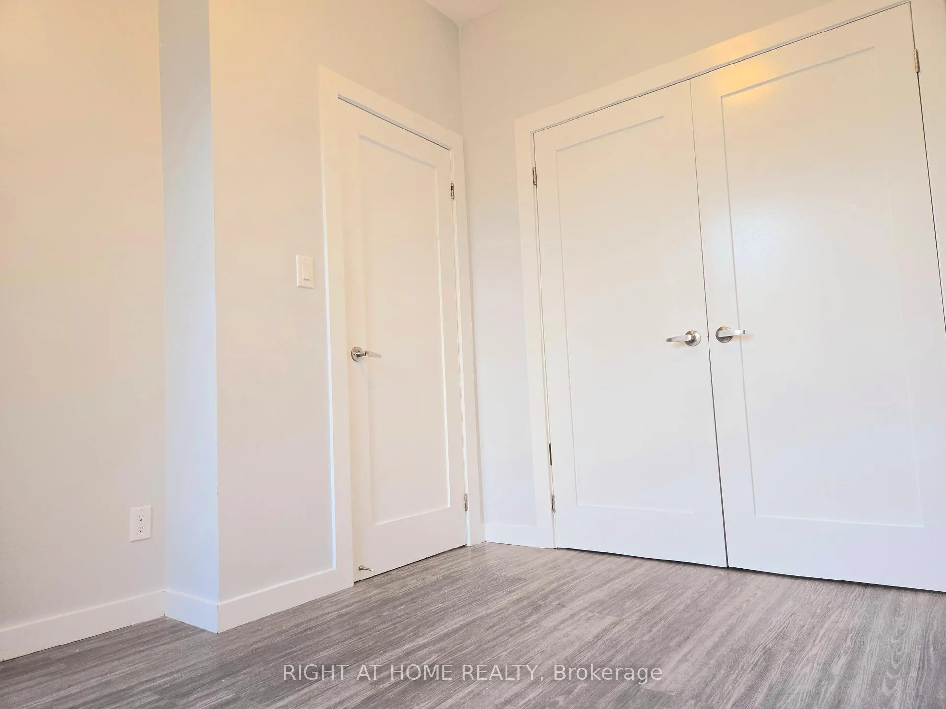 Photo 25 of Unit Laneway Suite, 94 Barrington Avenue, Toronto, Crescent Town — HOMEH