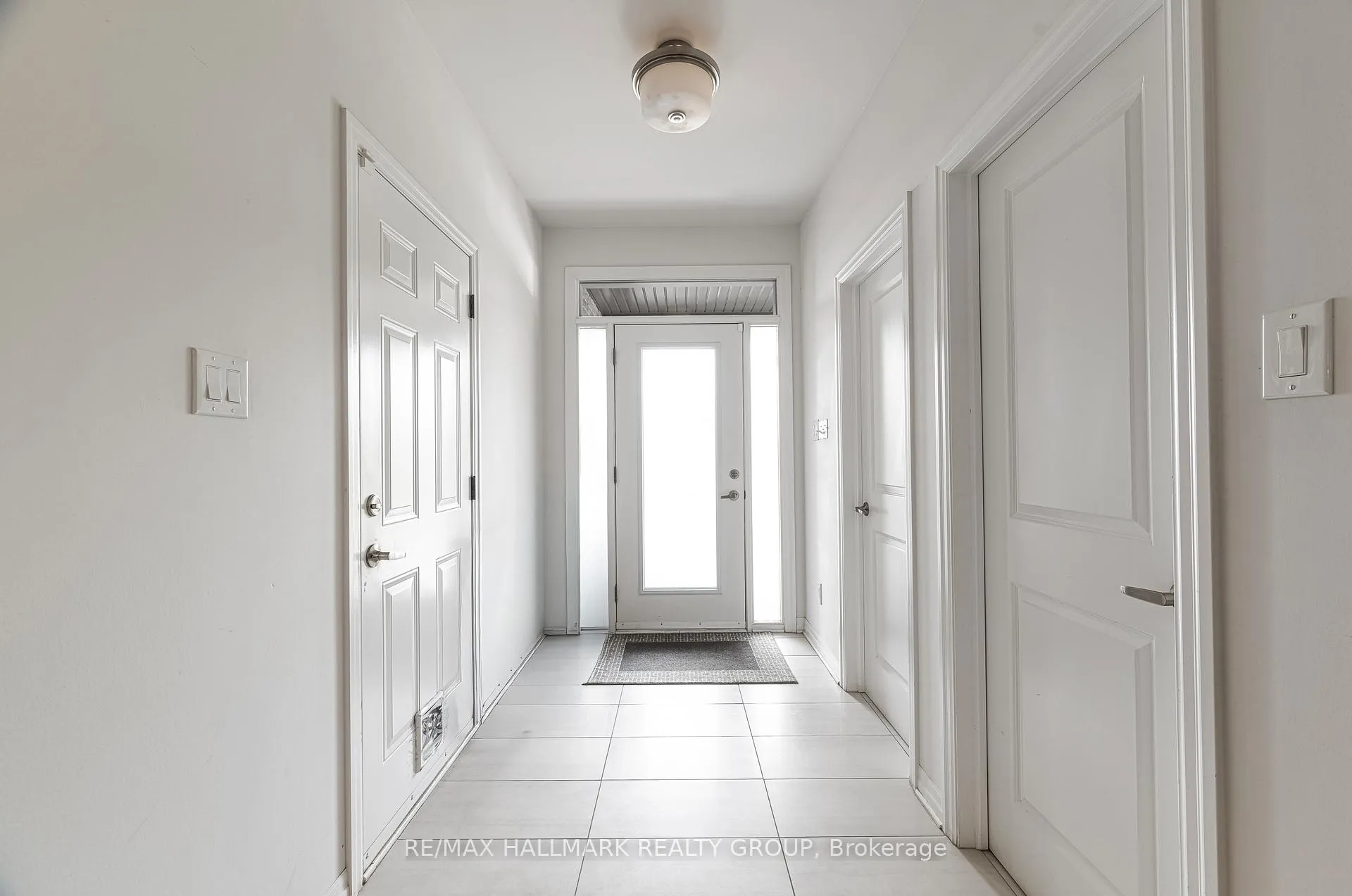 Photo 7 of 740 Fiddlehead Street, Ottawa, Leitrim — HOMEH