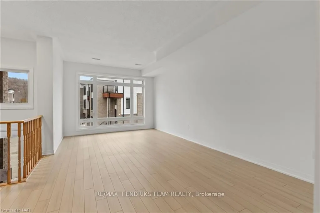 Photo 7 of Unit 35, 56 Sidney, St. Catharines, Glendale/Glenridge — HOMEH