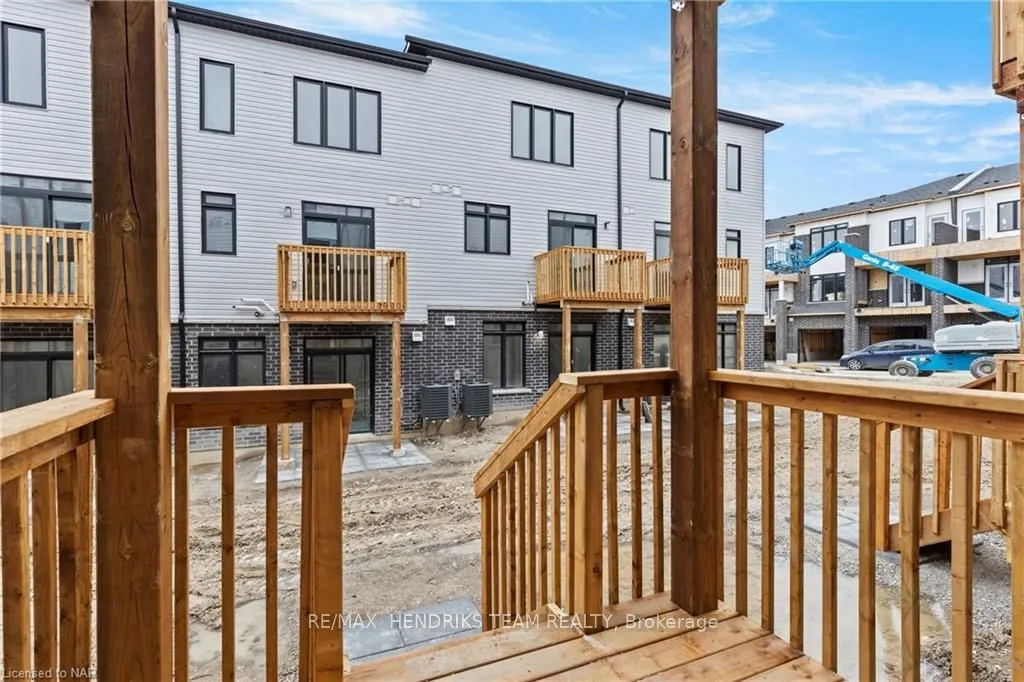 Photo 29 of Unit 35, 56 Sidney, St. Catharines, Glendale/Glenridge — HOMEH