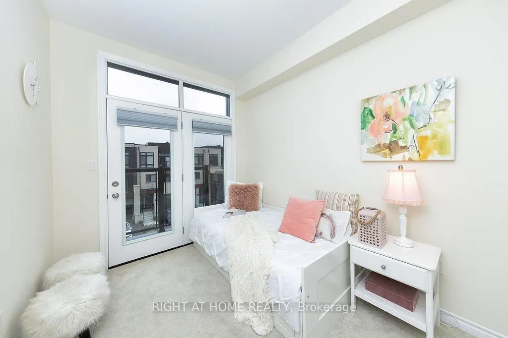 Photo 17 of 190 Golden Trail, Vaughan, Patterson — HOMEH
