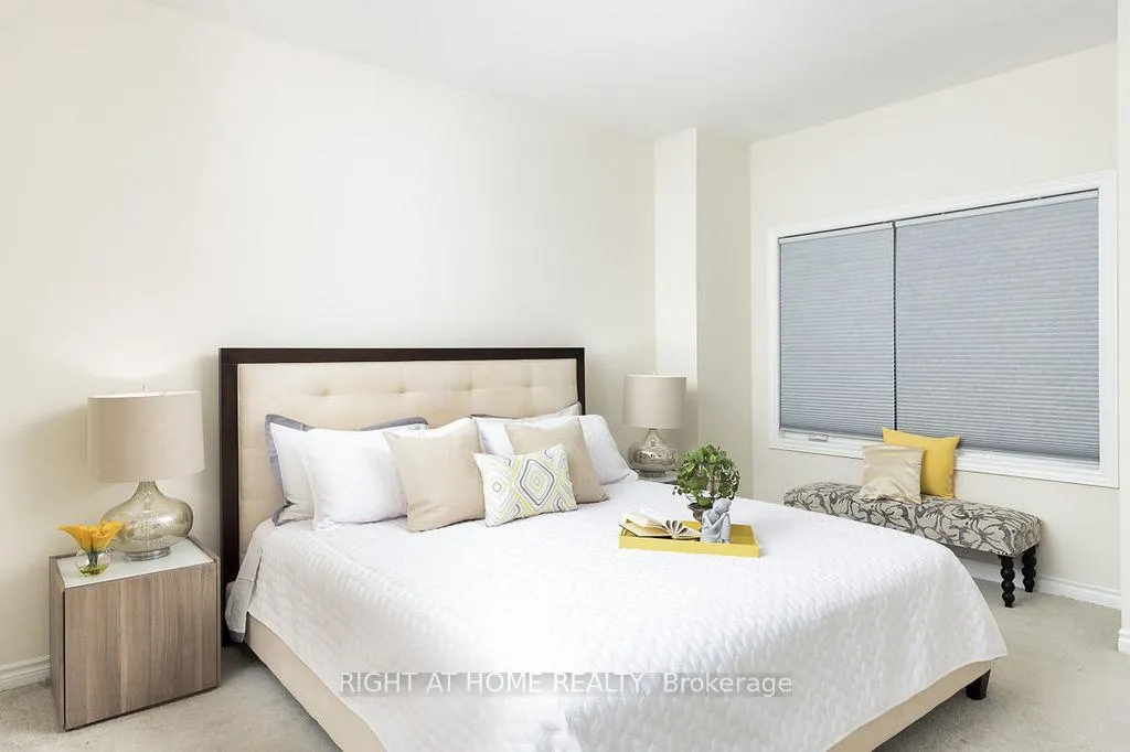 Photo 18 of 190 Golden Trail, Vaughan, Patterson — HOMEH