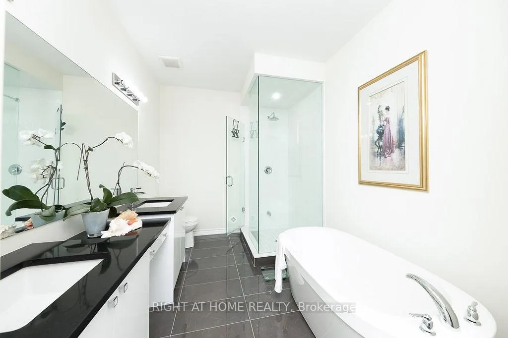 Photo 19 of 190 Golden Trail, Vaughan, Patterson — HOMEH