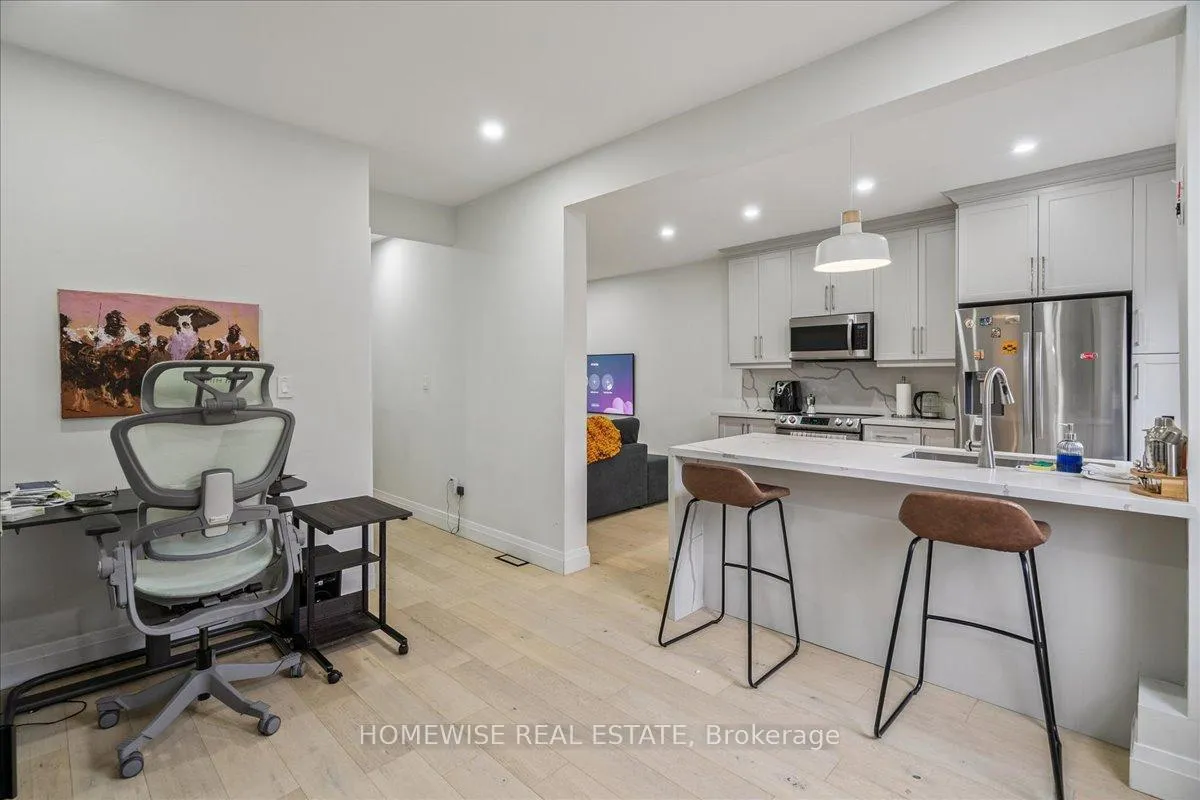 Photo 9 of 20 Greenaway Avenue, Hamilton, Gibson — HOMEH