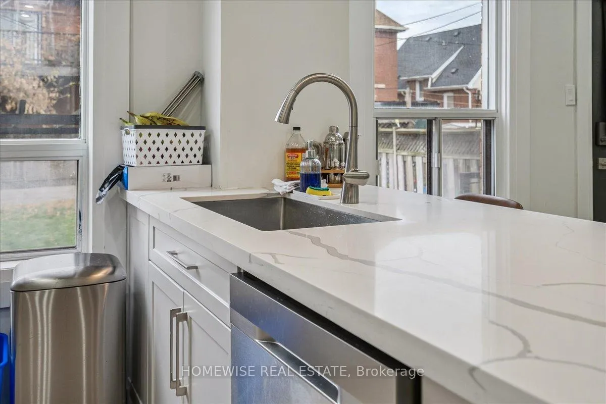Photo 11 of 20 Greenaway Avenue, Hamilton, Gibson — HOMEH