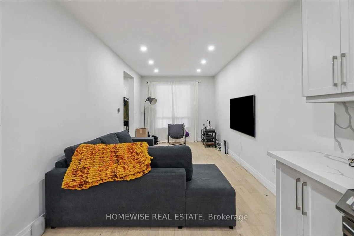 Photo 14 of 20 Greenaway Avenue, Hamilton, Gibson — HOMEH