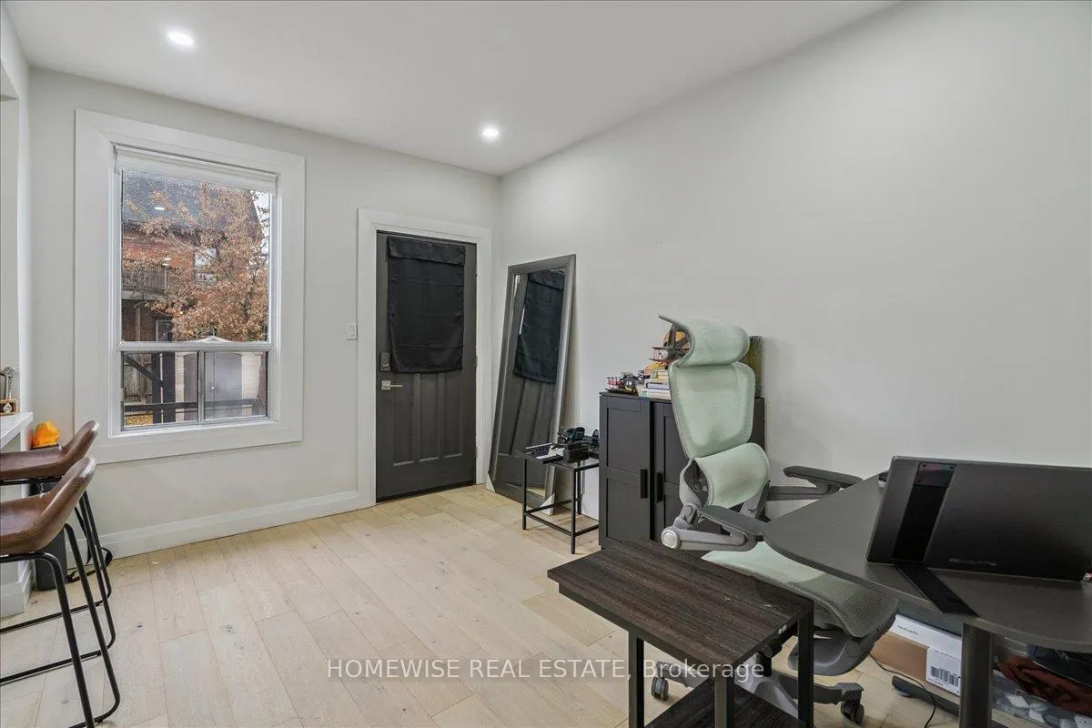 Photo 17 of 20 Greenaway Avenue, Hamilton, Gibson — HOMEH