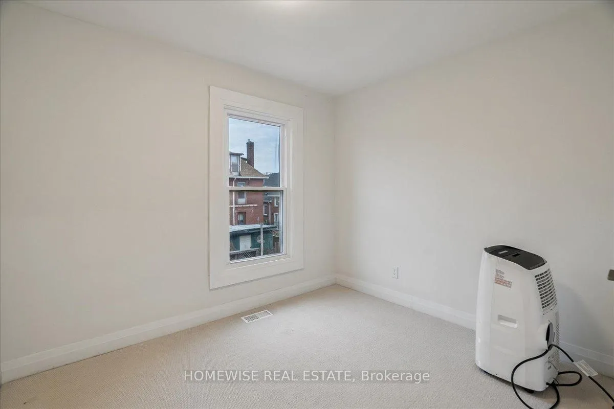 Photo 25 of 20 Greenaway Avenue, Hamilton, Gibson — HOMEH