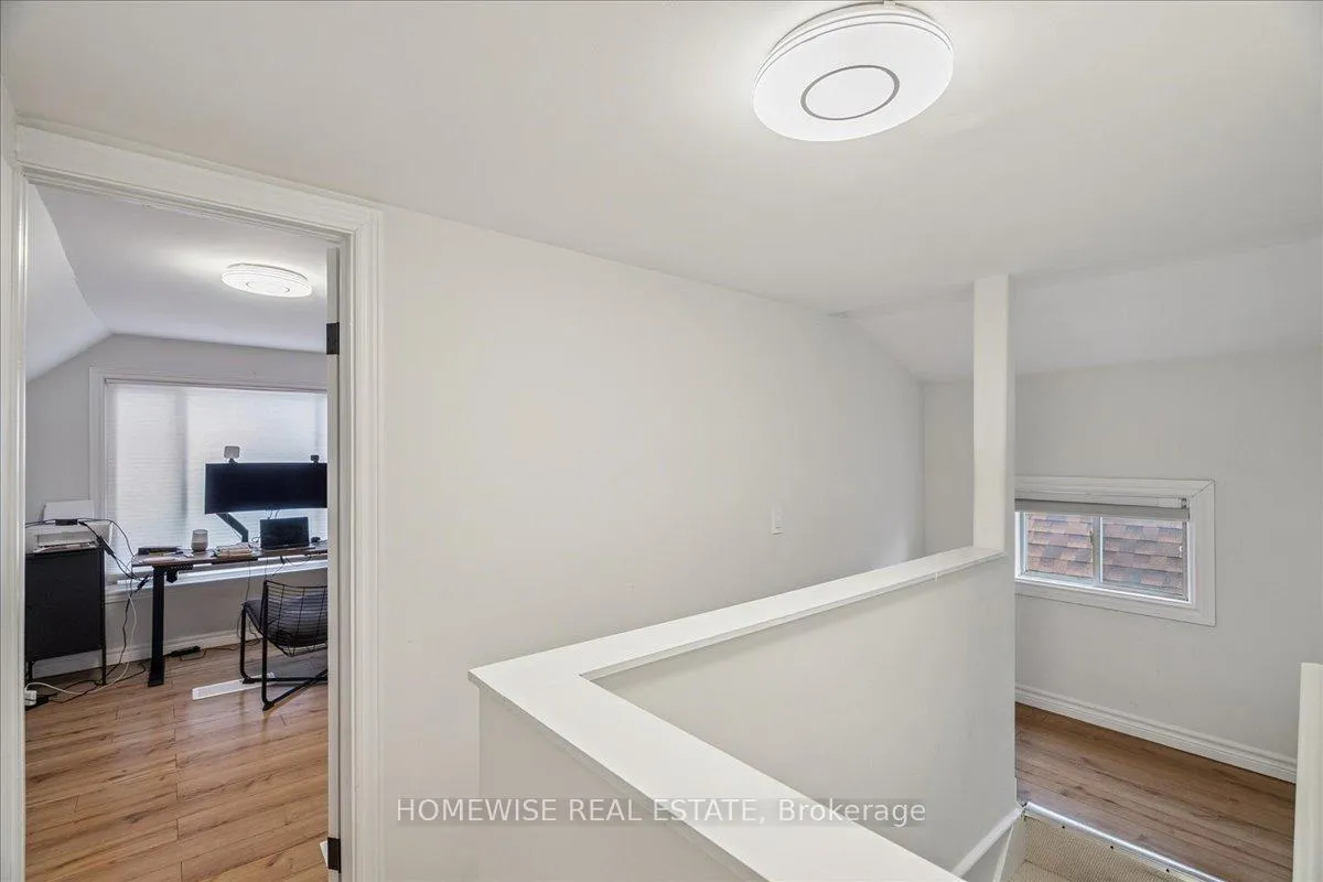 Photo 28 of 20 Greenaway Avenue, Hamilton, Gibson — HOMEH