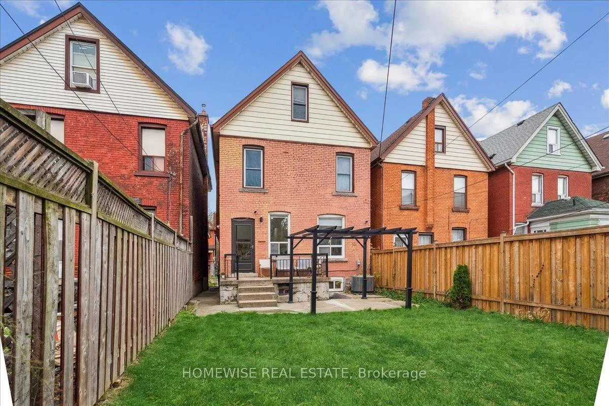 Photo 43 of 20 Greenaway Avenue, Hamilton, Gibson — HOMEH