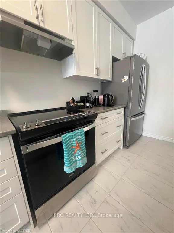 Photo 5 of 10 Simona Avenue, Wasaga Beach — HOMEH