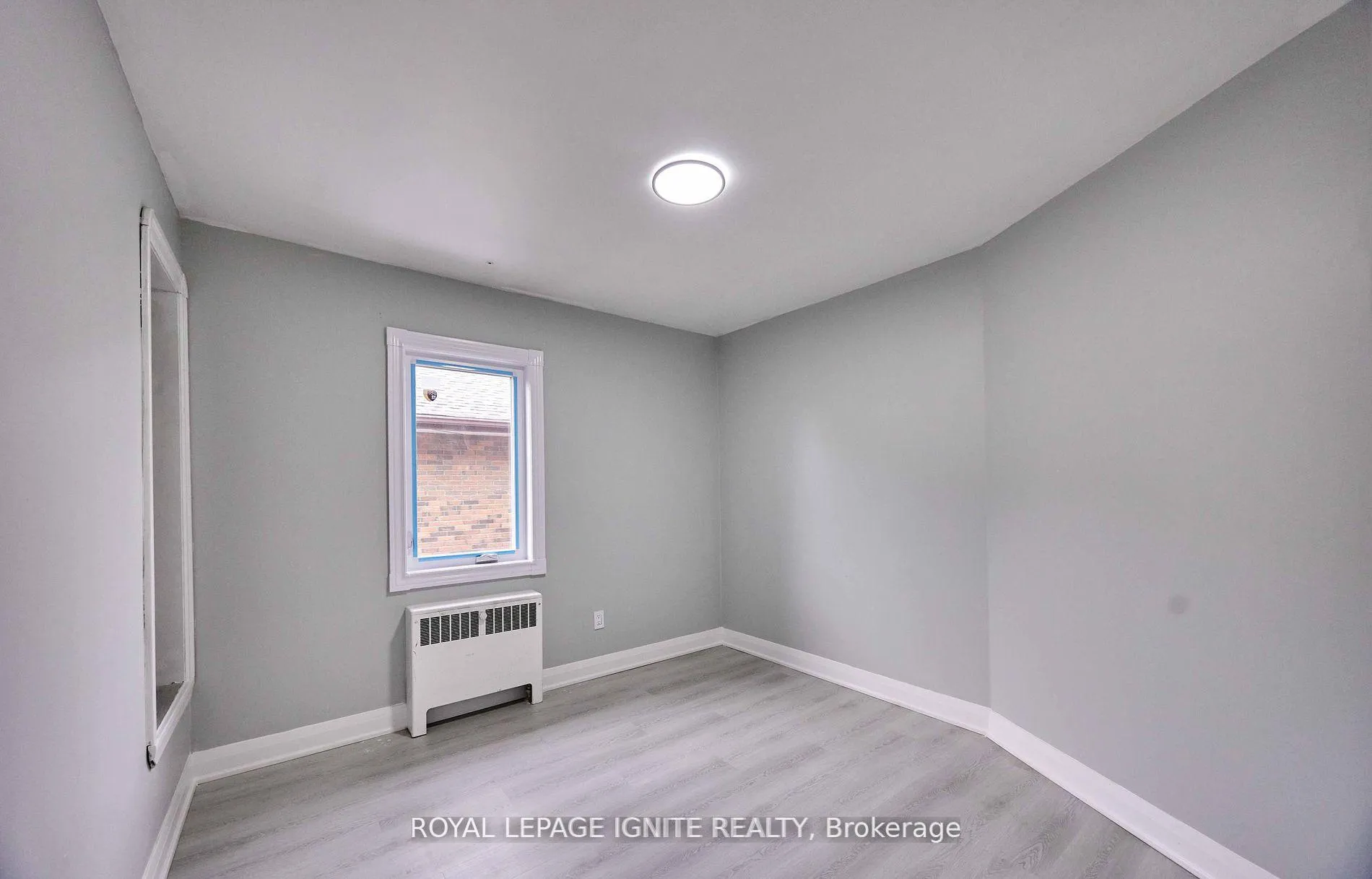 Photo 8 of 255 Graburn Avenue N, Oshawa, Central — HOMEH
