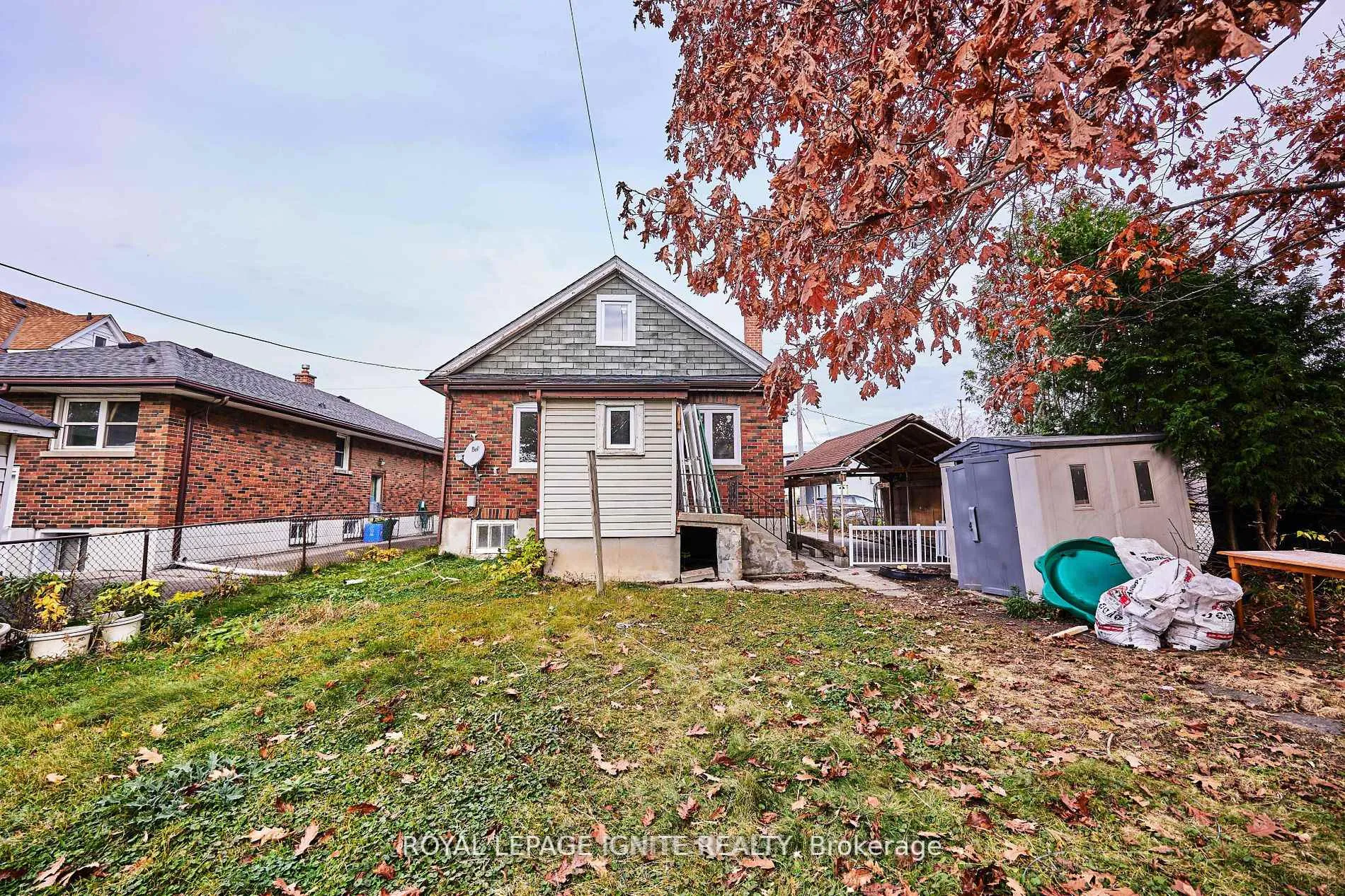 Photo 18 of 255 Graburn Avenue N, Oshawa, Central — HOMEH