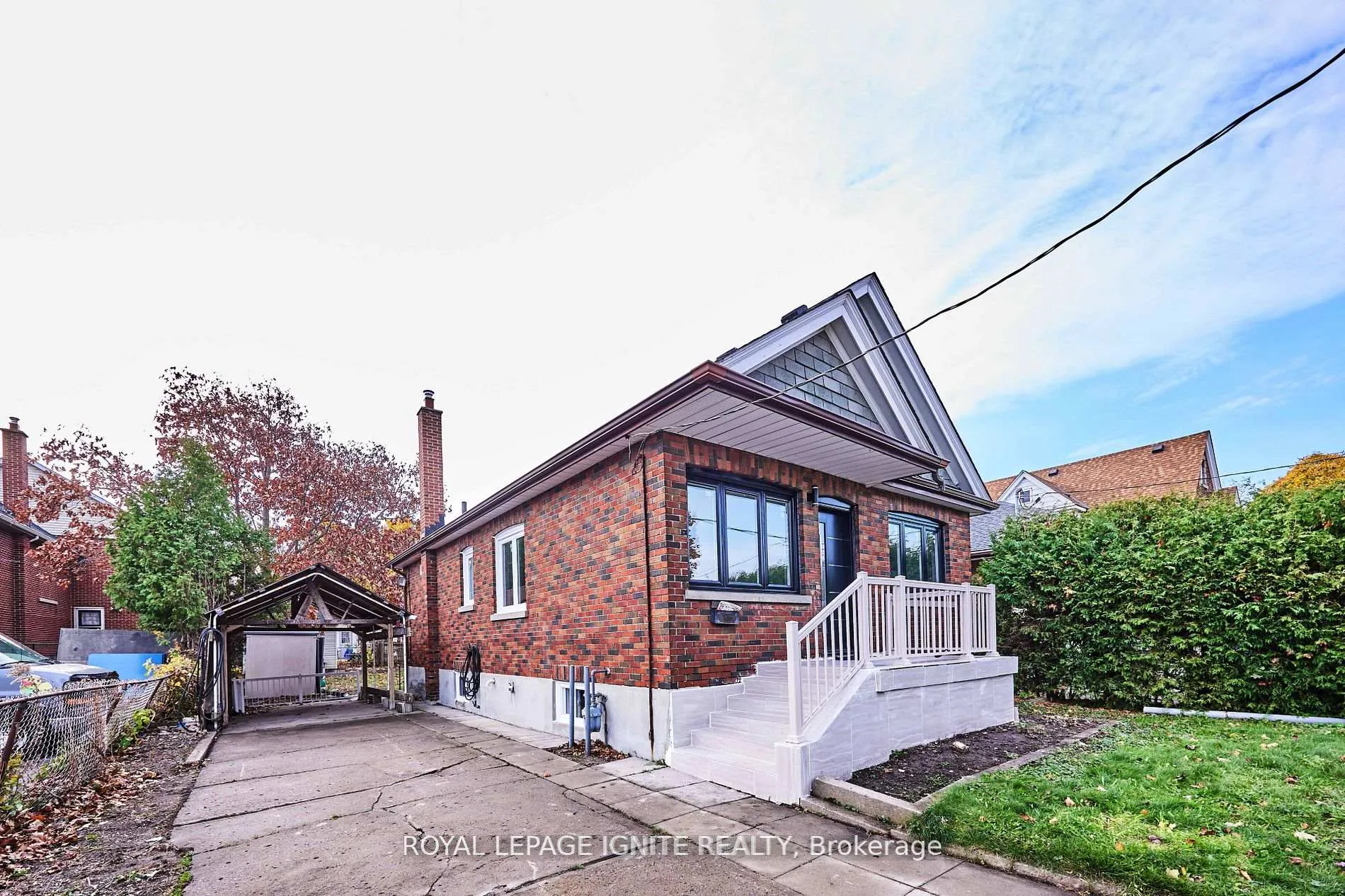 Photo 19 of 255 Graburn Avenue N, Oshawa, Central — HOMEH