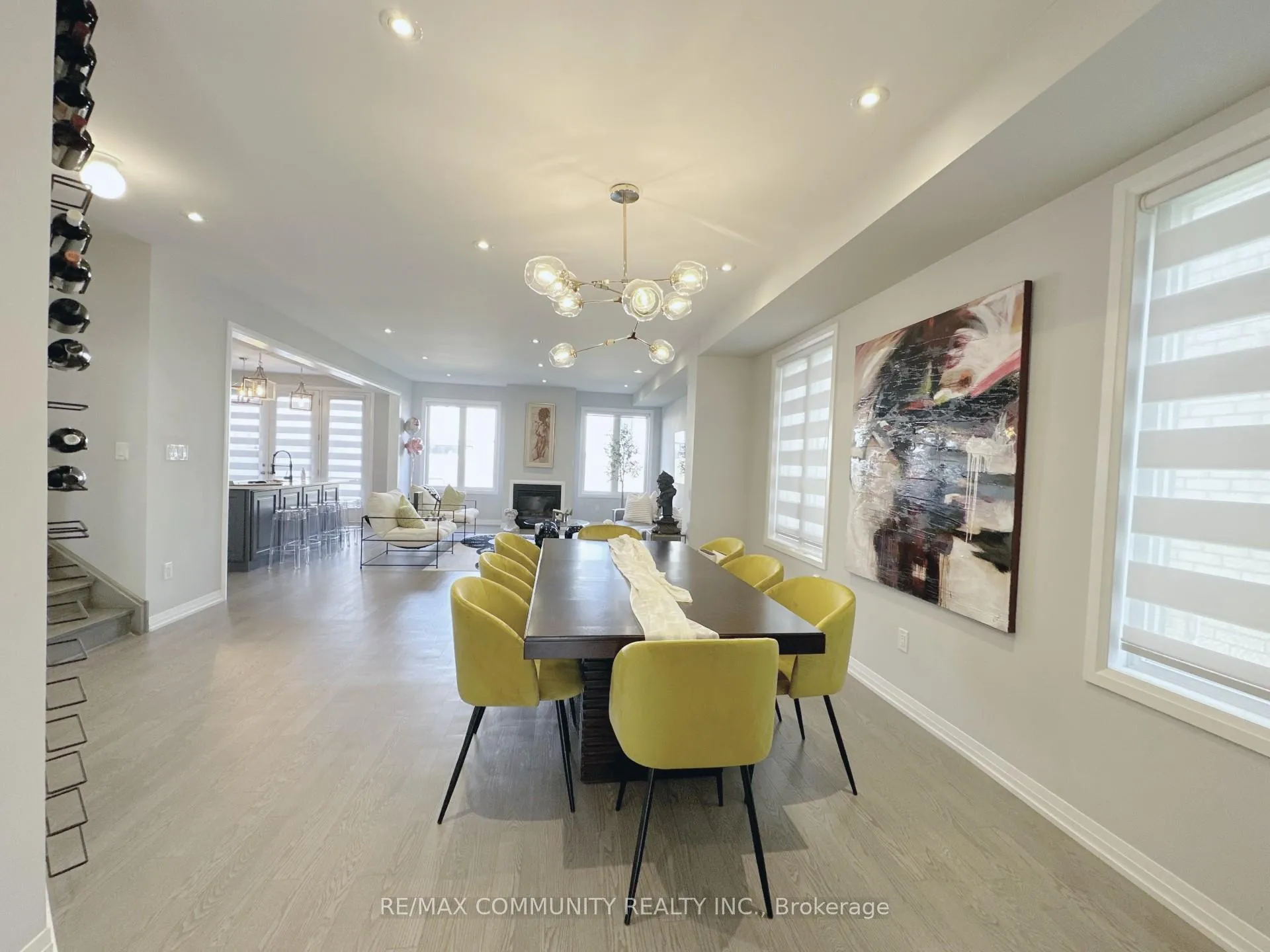 Photo 6 of 161 East Shore Drive E, Clarington, Bowmanville — HOMEH