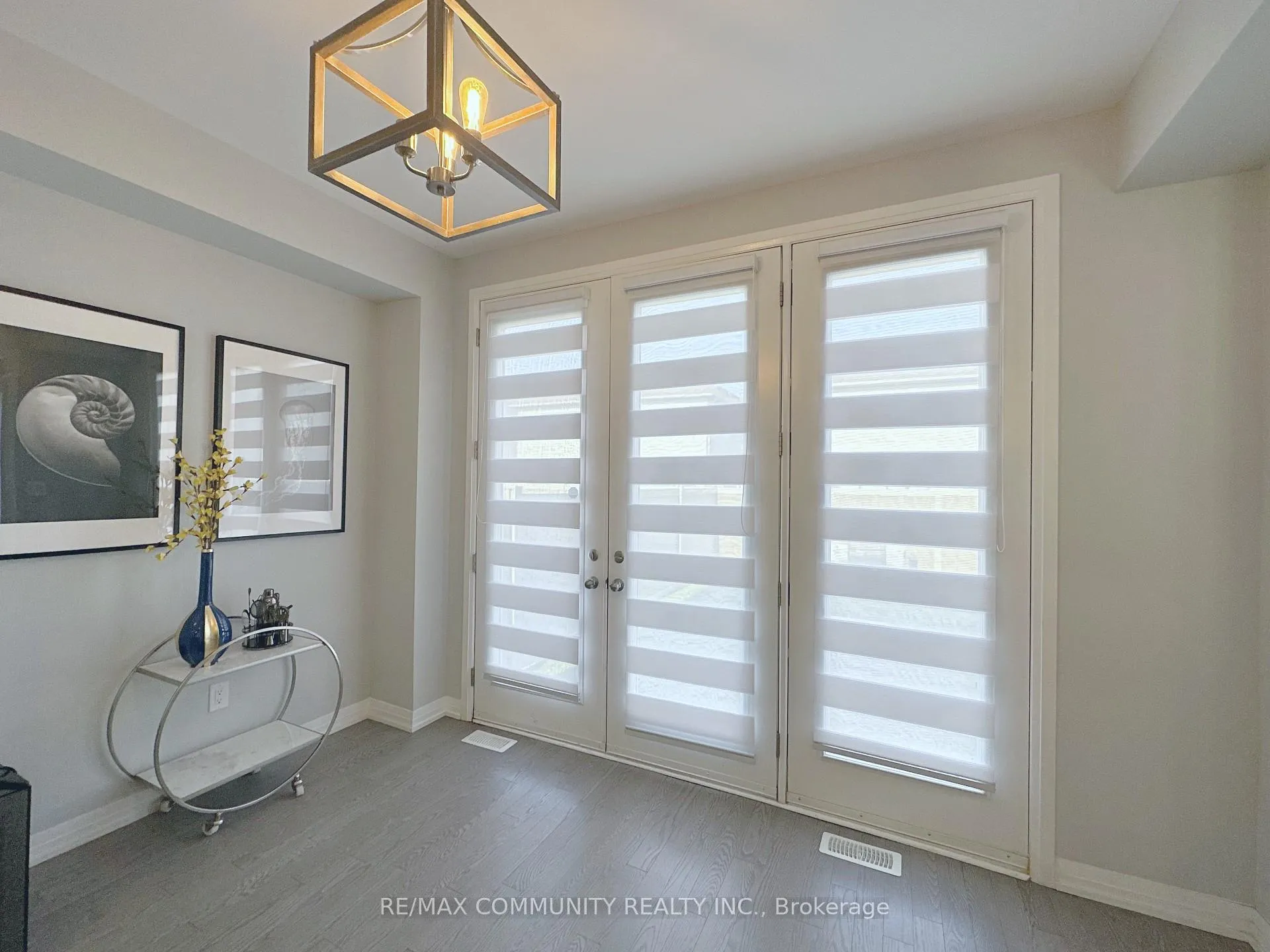 Photo 14 of 161 East Shore Drive E, Clarington, Bowmanville — HOMEH