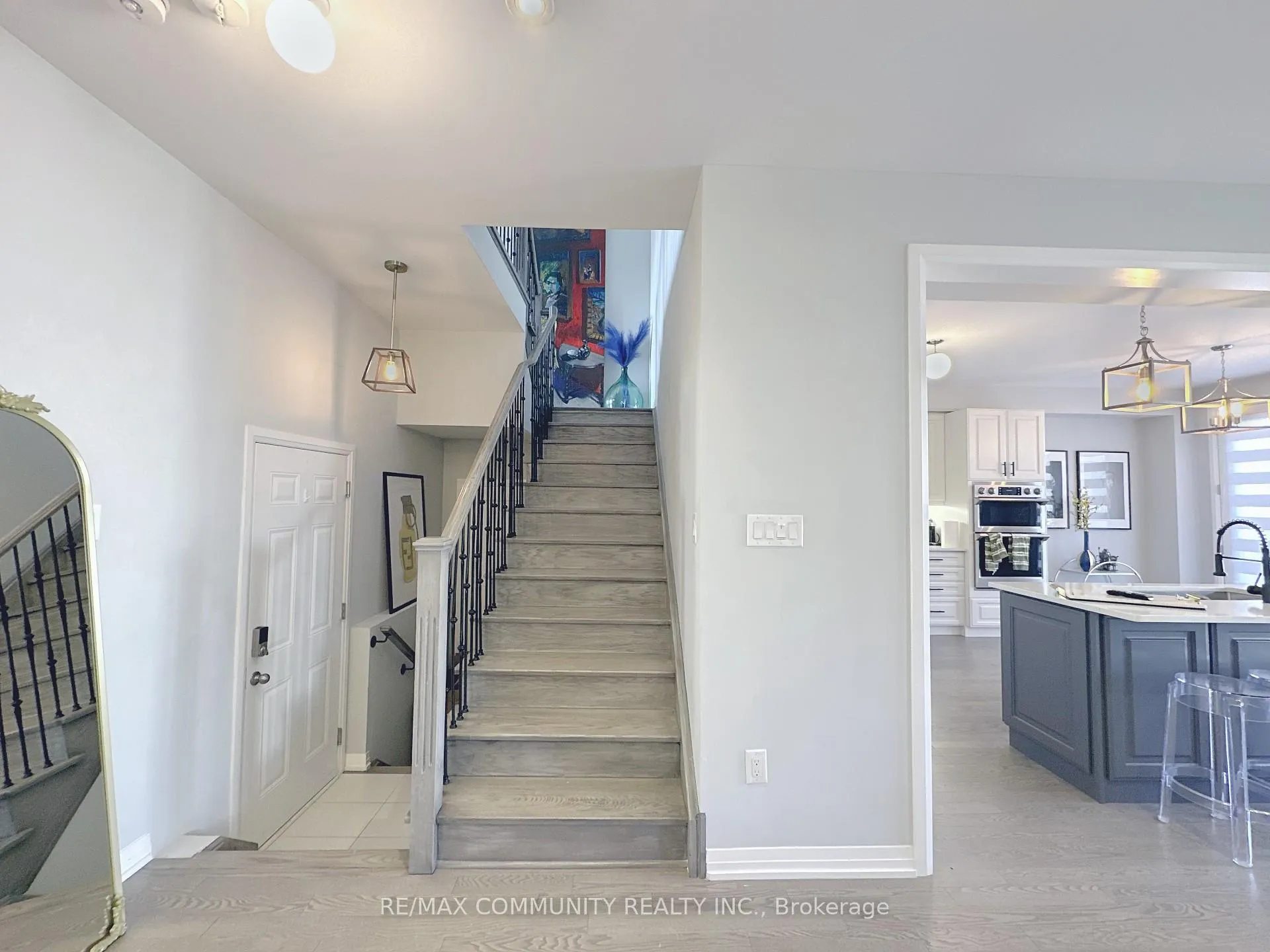 Photo 18 of 161 East Shore Drive E, Clarington, Bowmanville — HOMEH