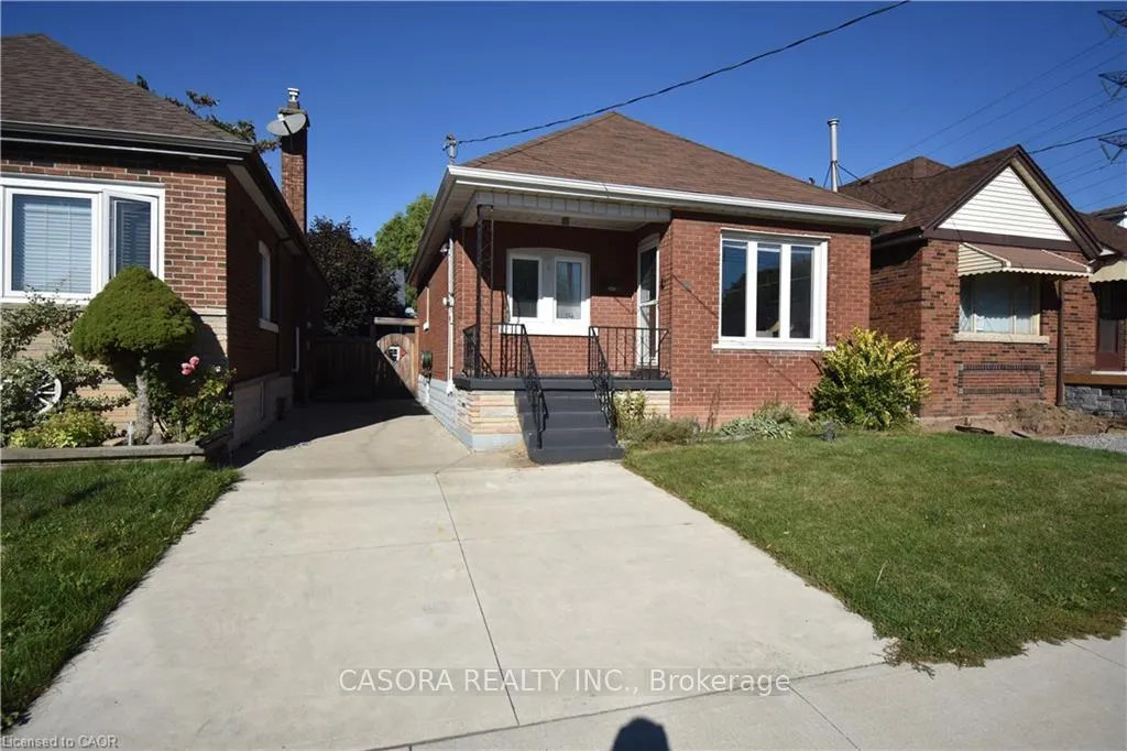 Photo 2 of 545 Roxborough Avenue, Hamilton, Homeside — HOMEH