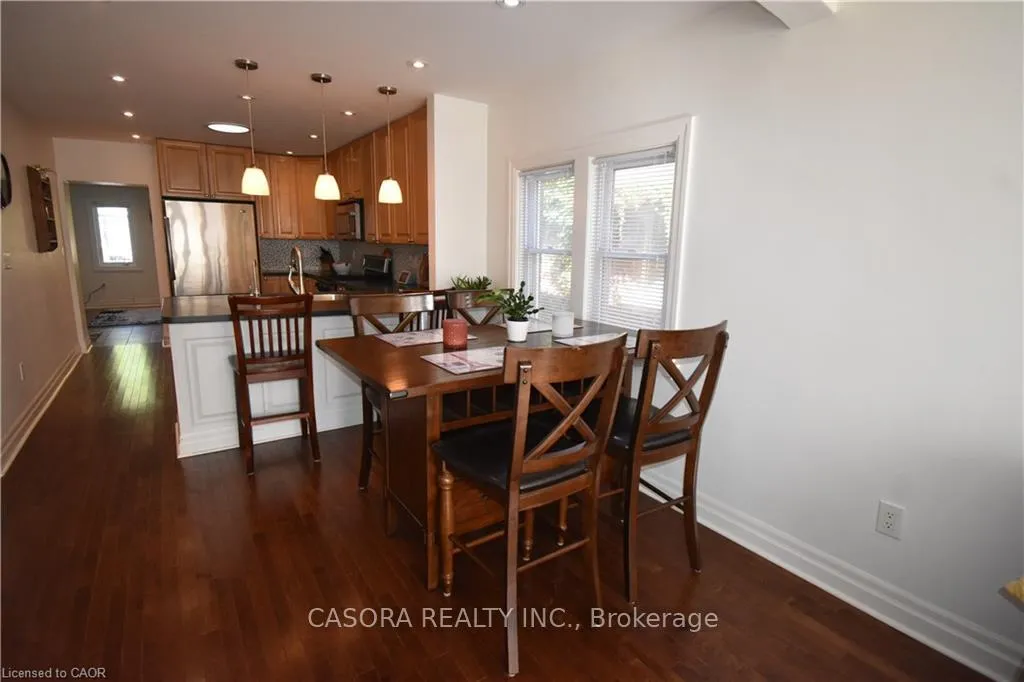 Photo 8 of 545 Roxborough Avenue, Hamilton, Homeside — HOMEH