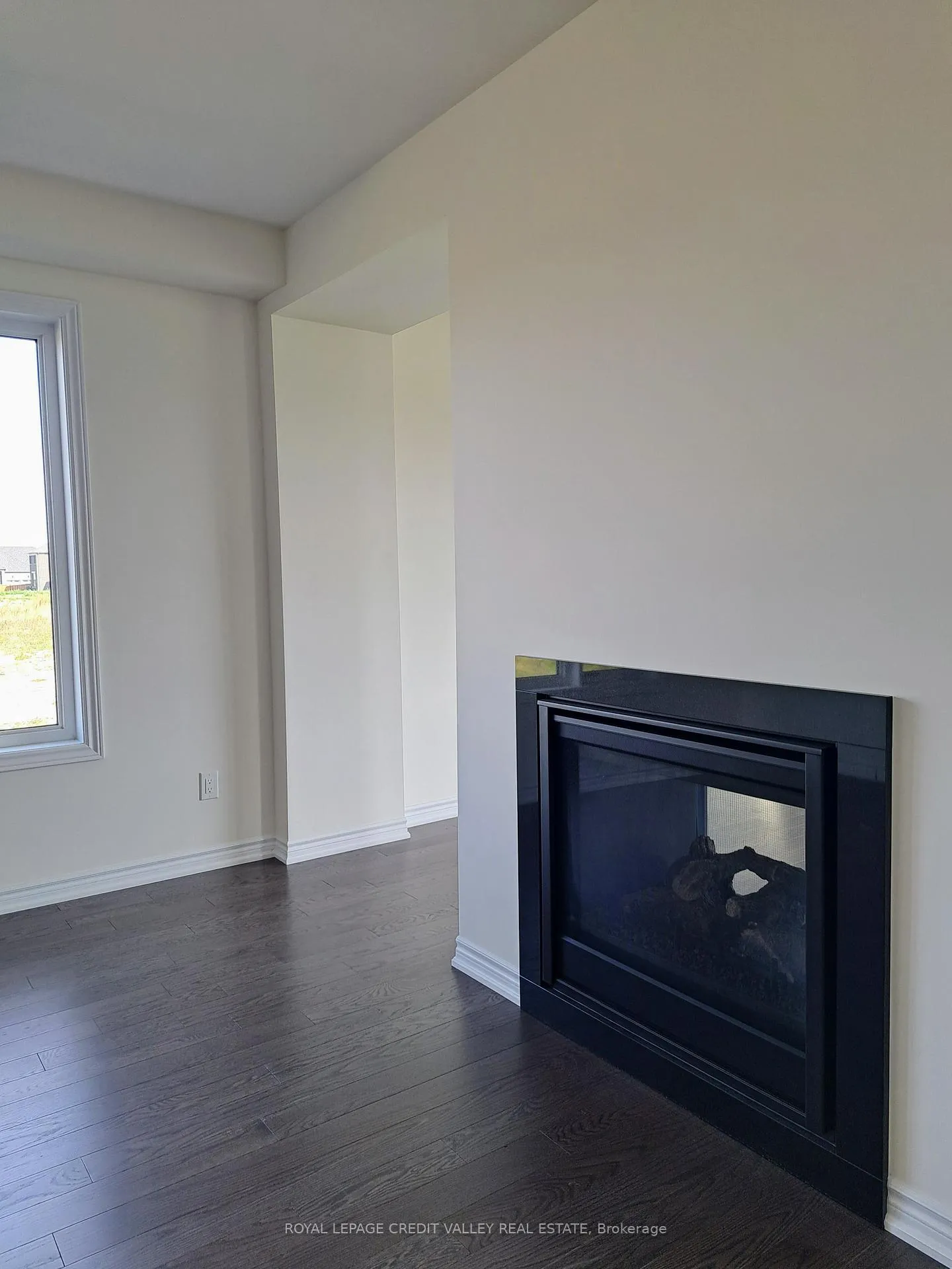 Photo 4 of 27 Henderson Street, Essa, Angus — HOMEH