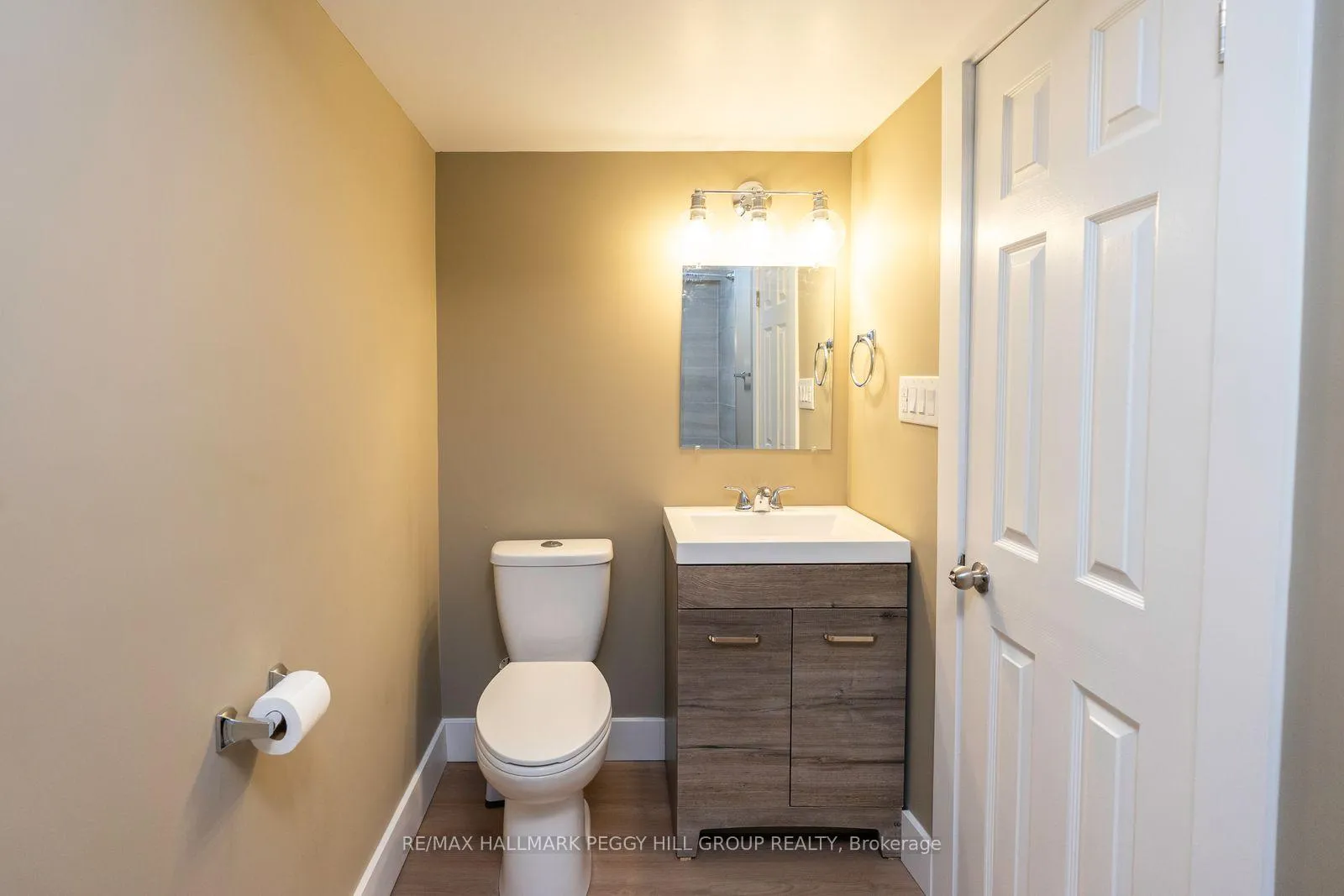 Photo 6 of Unit Lower, 16 Autumn Lane, Barrie, Allandale Heights — HOMEH