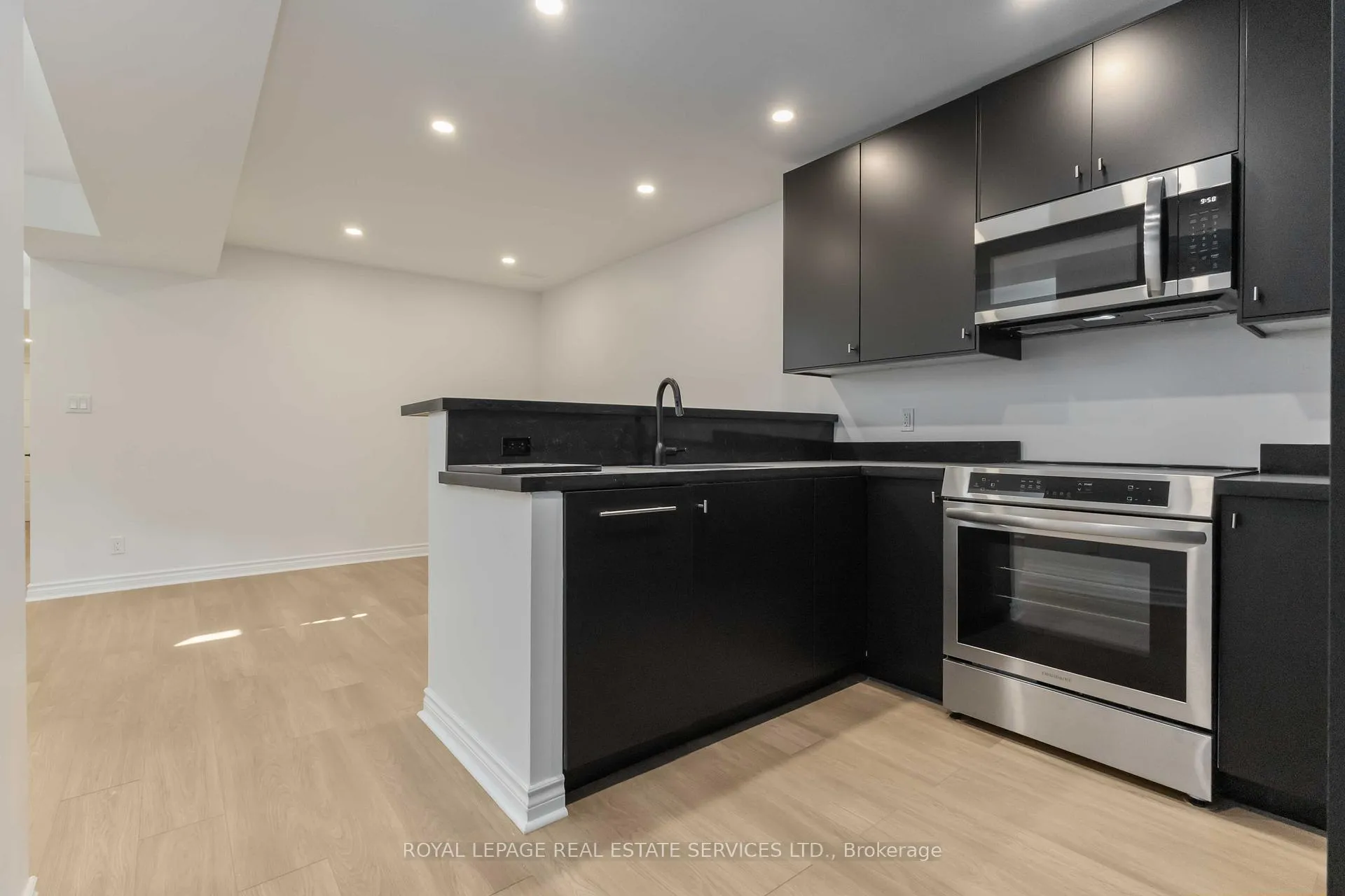 Photo 6 of Unit Basement, 509 Main Street, Toronto, East End-Danforth — HOMEH