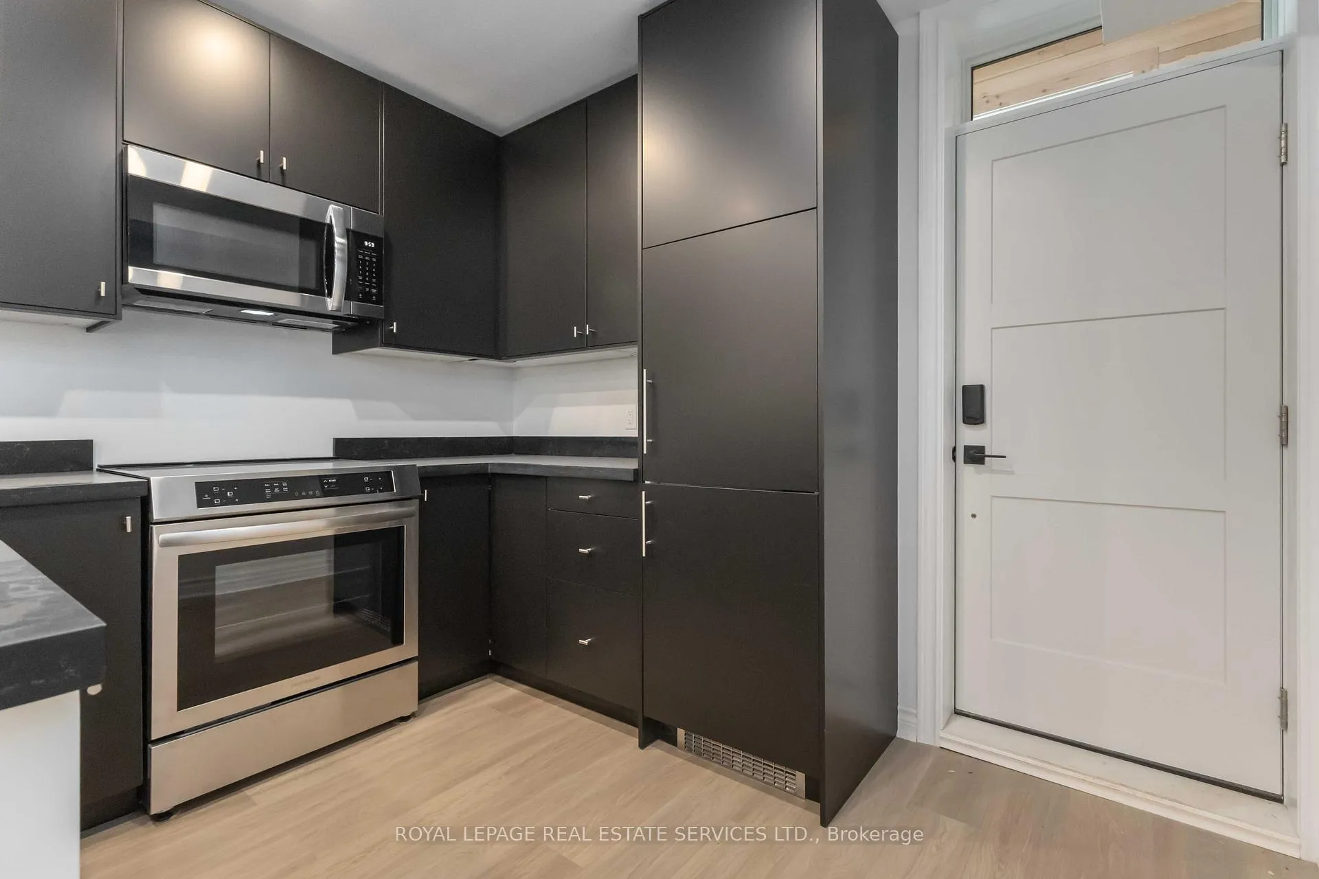 Photo 10 of Unit Basement, 509 Main Street, Toronto, East End-Danforth — HOMEH