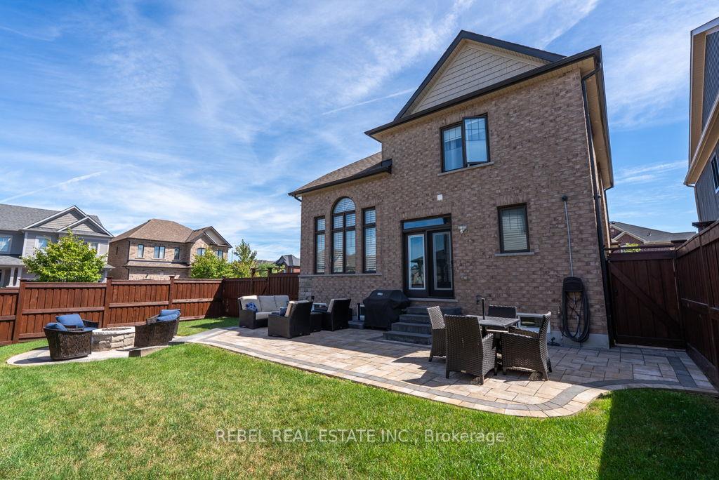 Photo 37 of 190 William Fair Drive, Clarington, Bowmanville — HOMEH