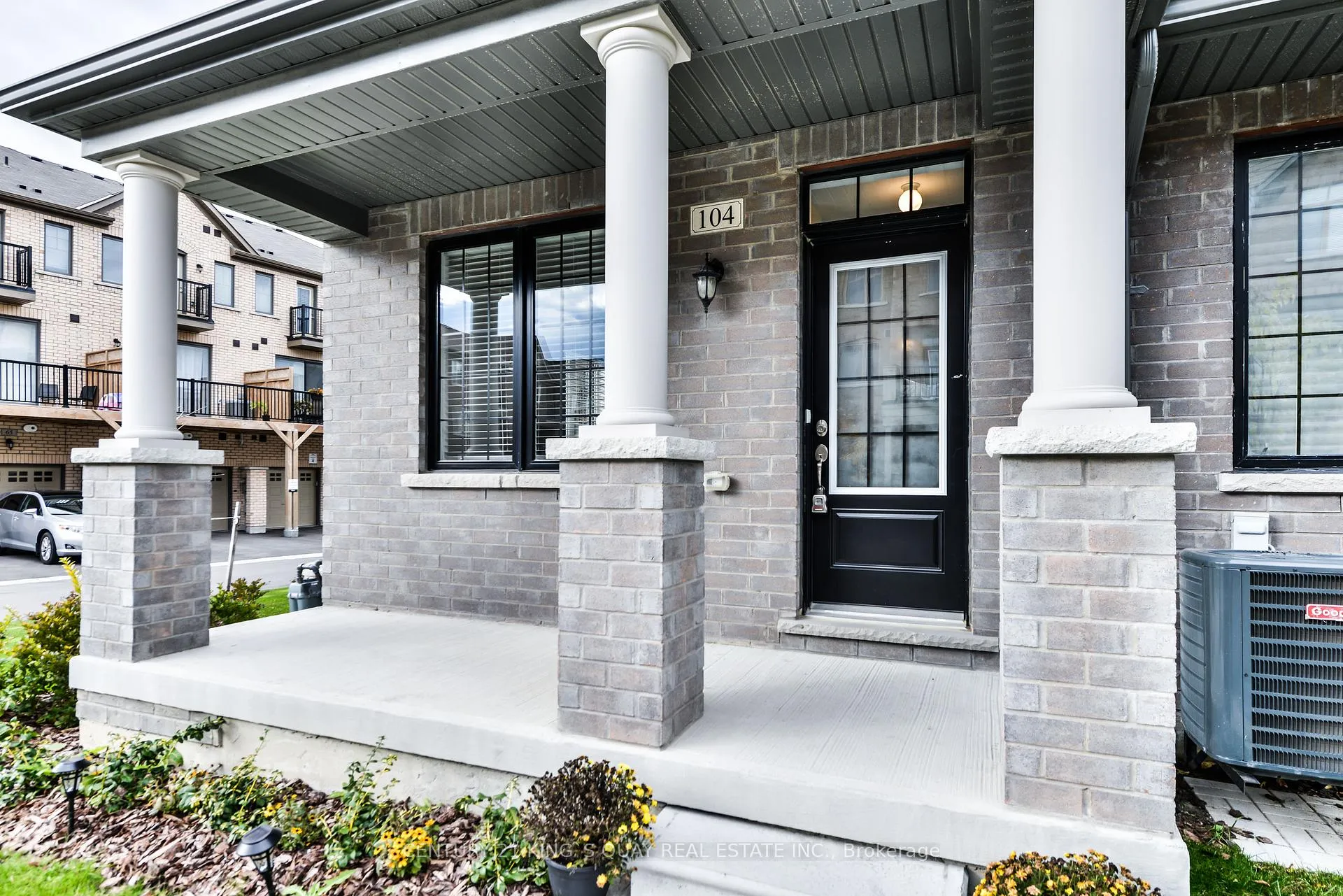 Photo 2 of 104 Frederick Wilson Avenue, Markham, Cornell — HOMEH