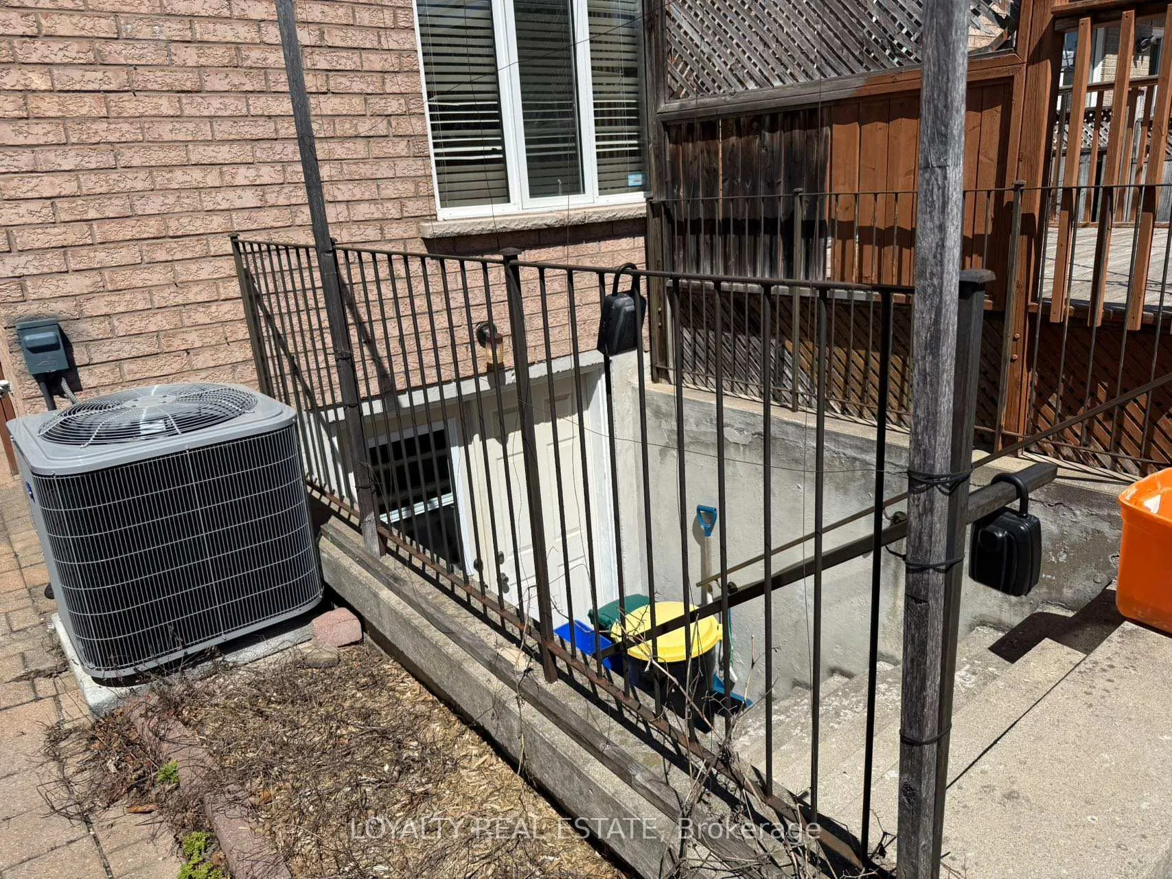 Front of Unit Lower Level, 50 Thornton Crescent