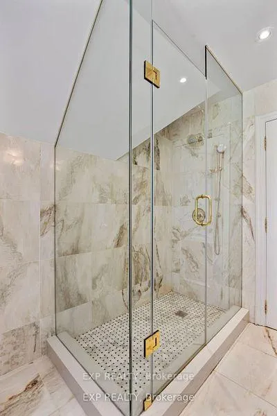 Photo 17 of 70 Hemingway Crescent, Markham, Unionville — HOMEH