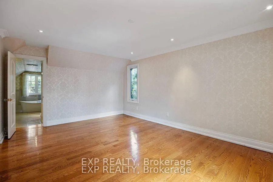 Photo 21 of 70 Hemingway Crescent, Markham, Unionville — HOMEH