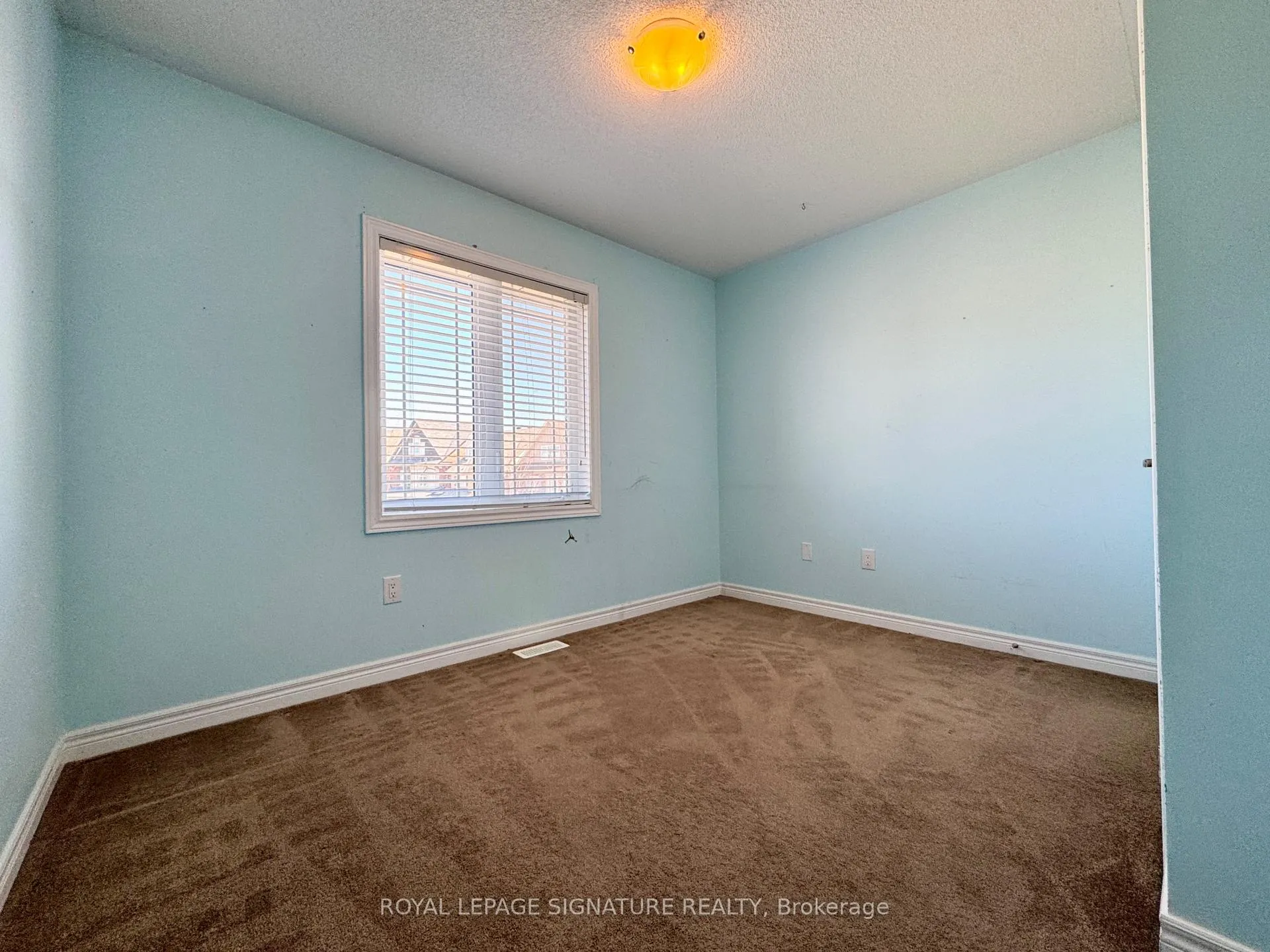 Photo 15 of 24 Diamond Jubilee Drive, Markham, Cornell — HOMEH