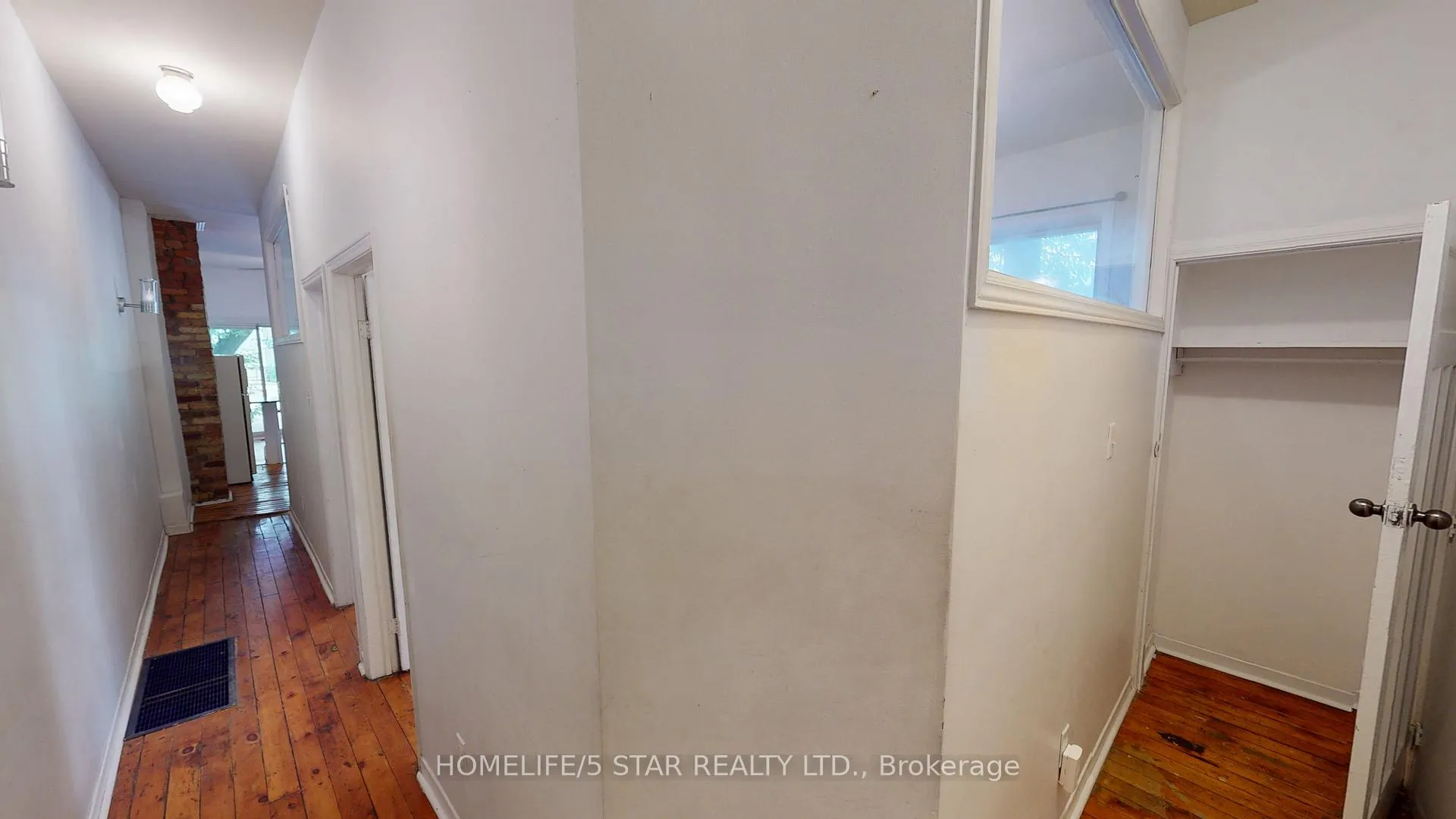 Photo 4 of Unit Apt 1, 2 Bridgman Avenue, Toronto, Casa Loma — HOMEH