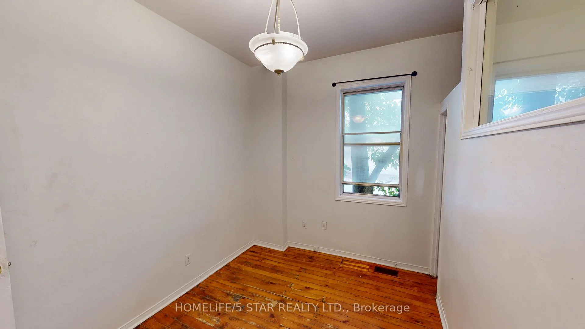 Photo 7 of Unit Apt 1, 2 Bridgman Avenue, Toronto, Casa Loma — HOMEH