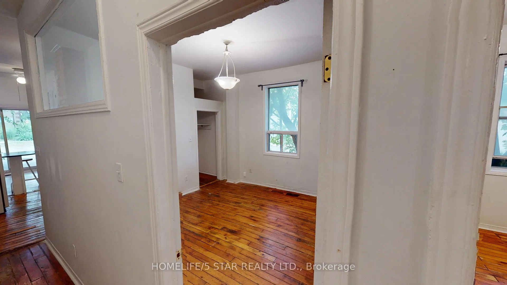 Photo 10 of Unit Apt 1, 2 Bridgman Avenue, Toronto, Casa Loma — HOMEH