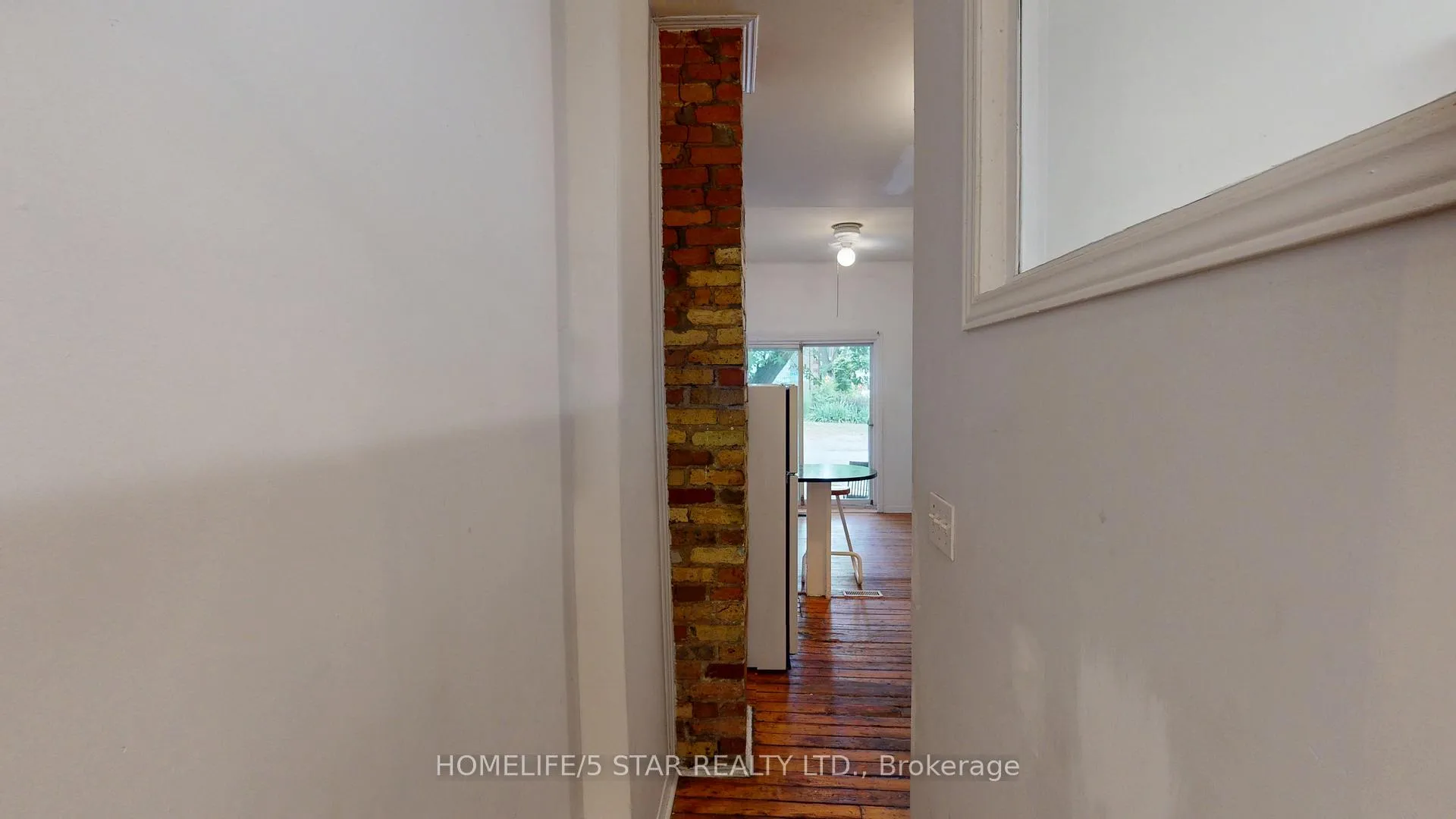 Photo 15 of Unit Apt 1, 2 Bridgman Avenue, Toronto, Casa Loma — HOMEH