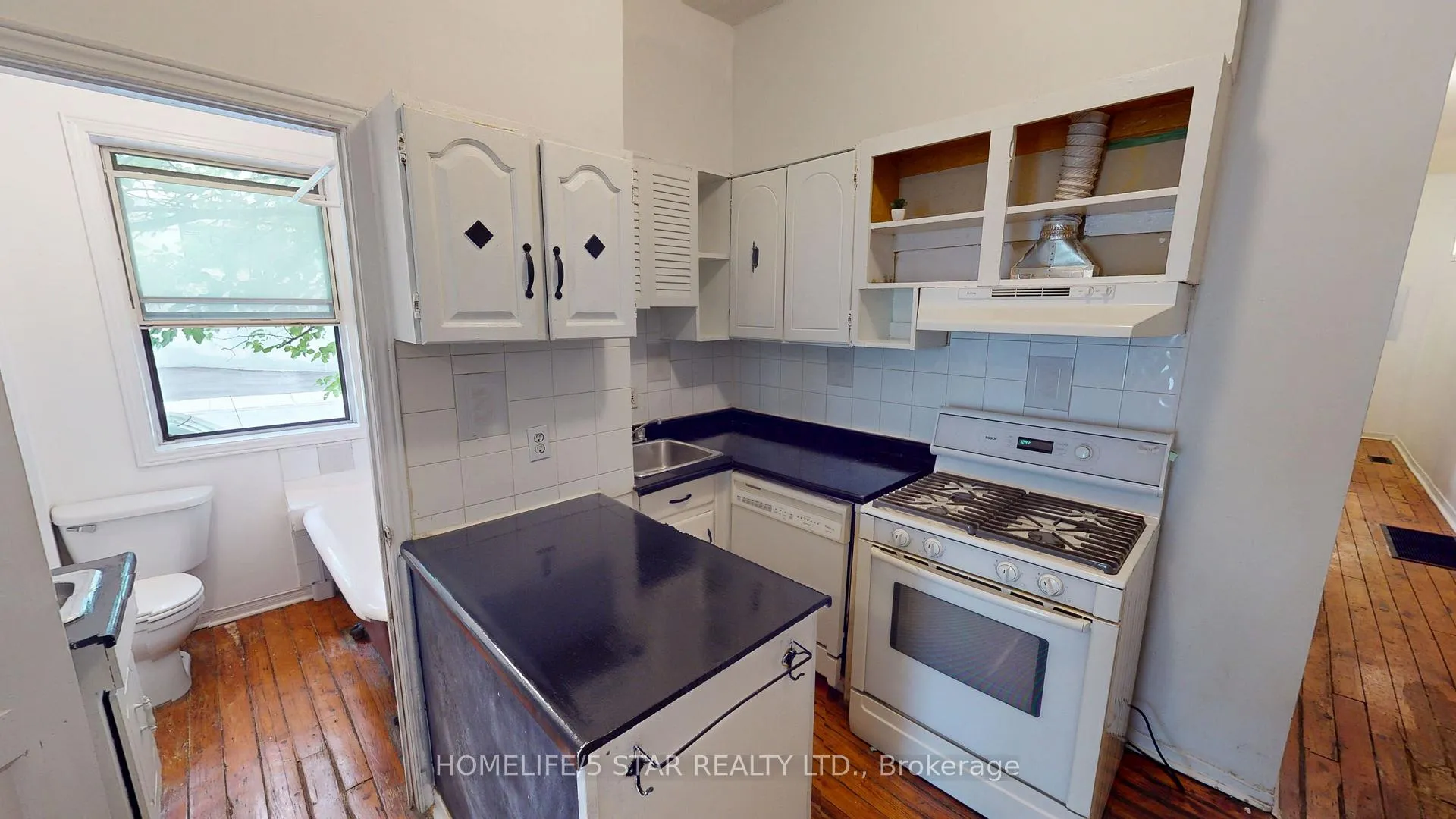 Photo 17 of Unit Apt 1, 2 Bridgman Avenue, Toronto, Casa Loma — HOMEH