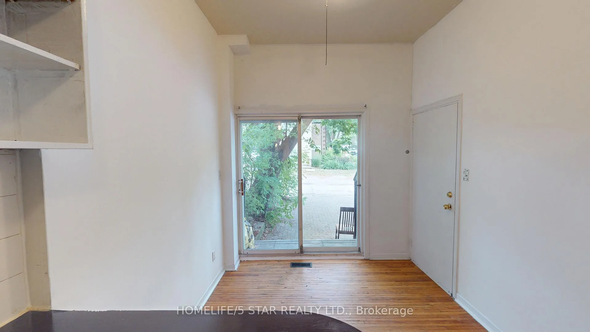 Photo 22 of Unit Apt 1, 2 Bridgman Avenue, Toronto, Casa Loma — HOMEH