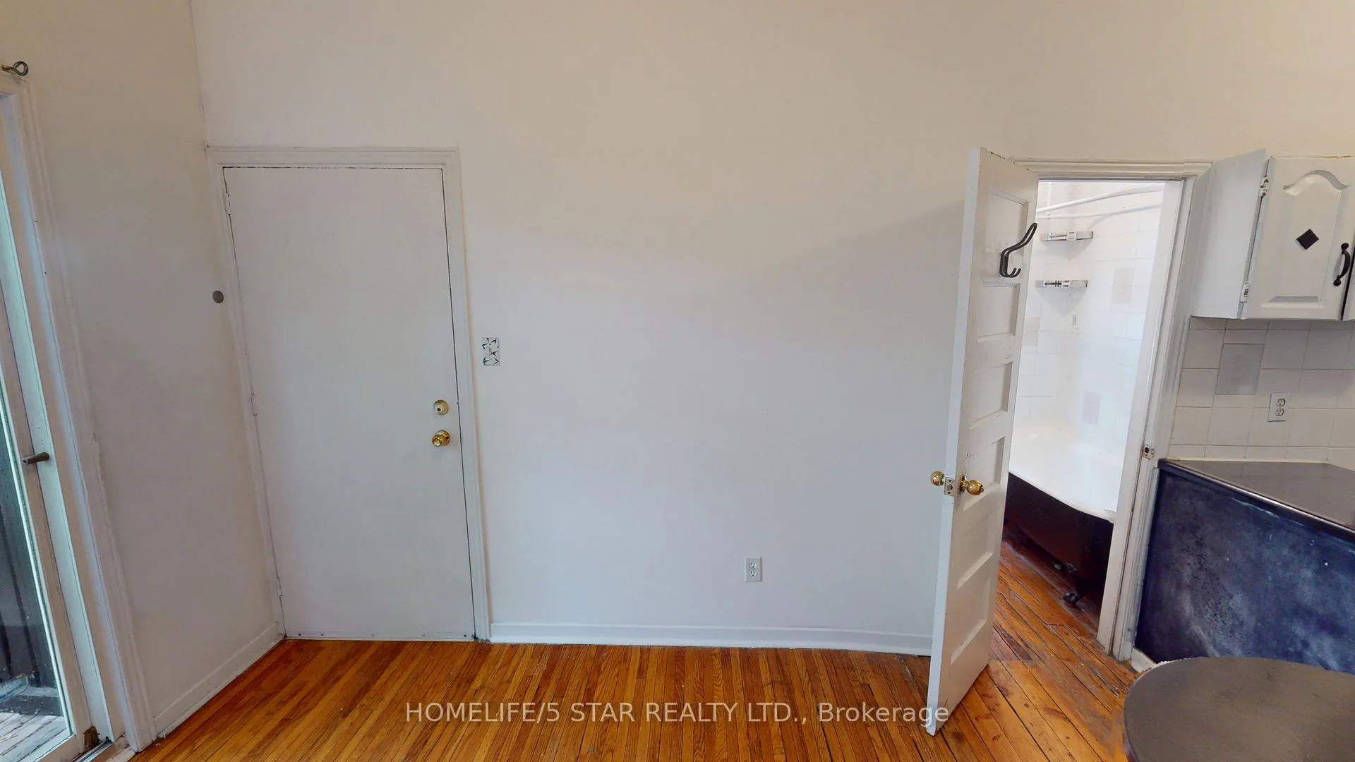 Photo 23 of Unit Apt 1, 2 Bridgman Avenue, Toronto, Casa Loma — HOMEH