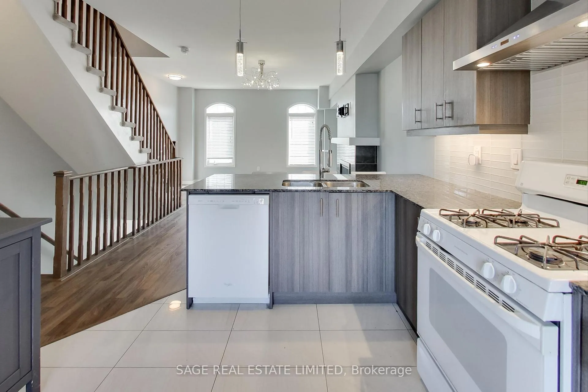 Photo 12 of 1417 Salem Road N, Ajax, Northeast Ajax — HOMEH