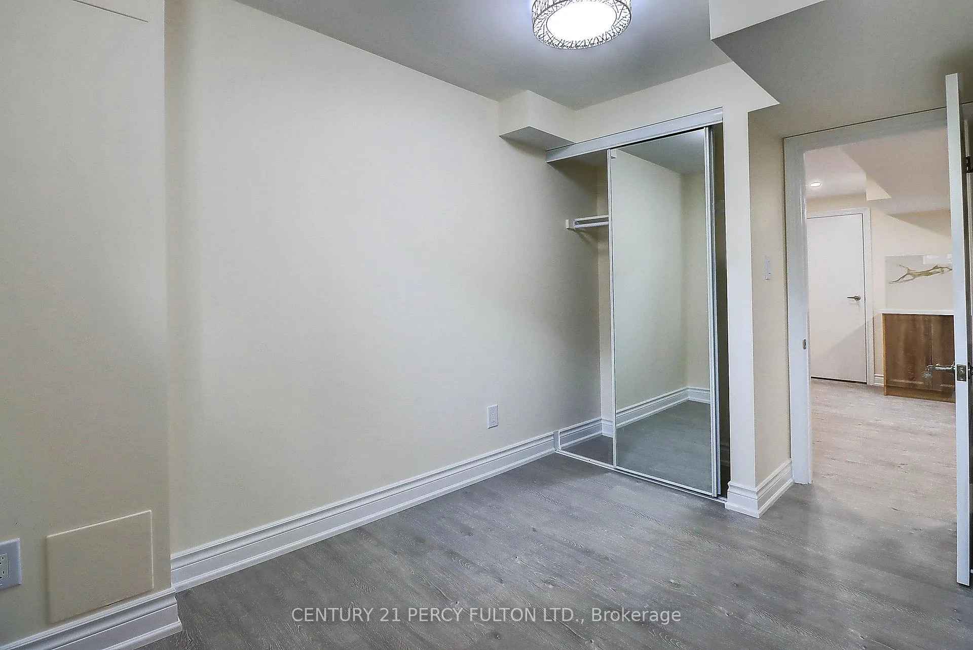 Photo 16 of Unit Bsmt, 18 Rosswell Drive, Clarington, Courtice — HOMEH