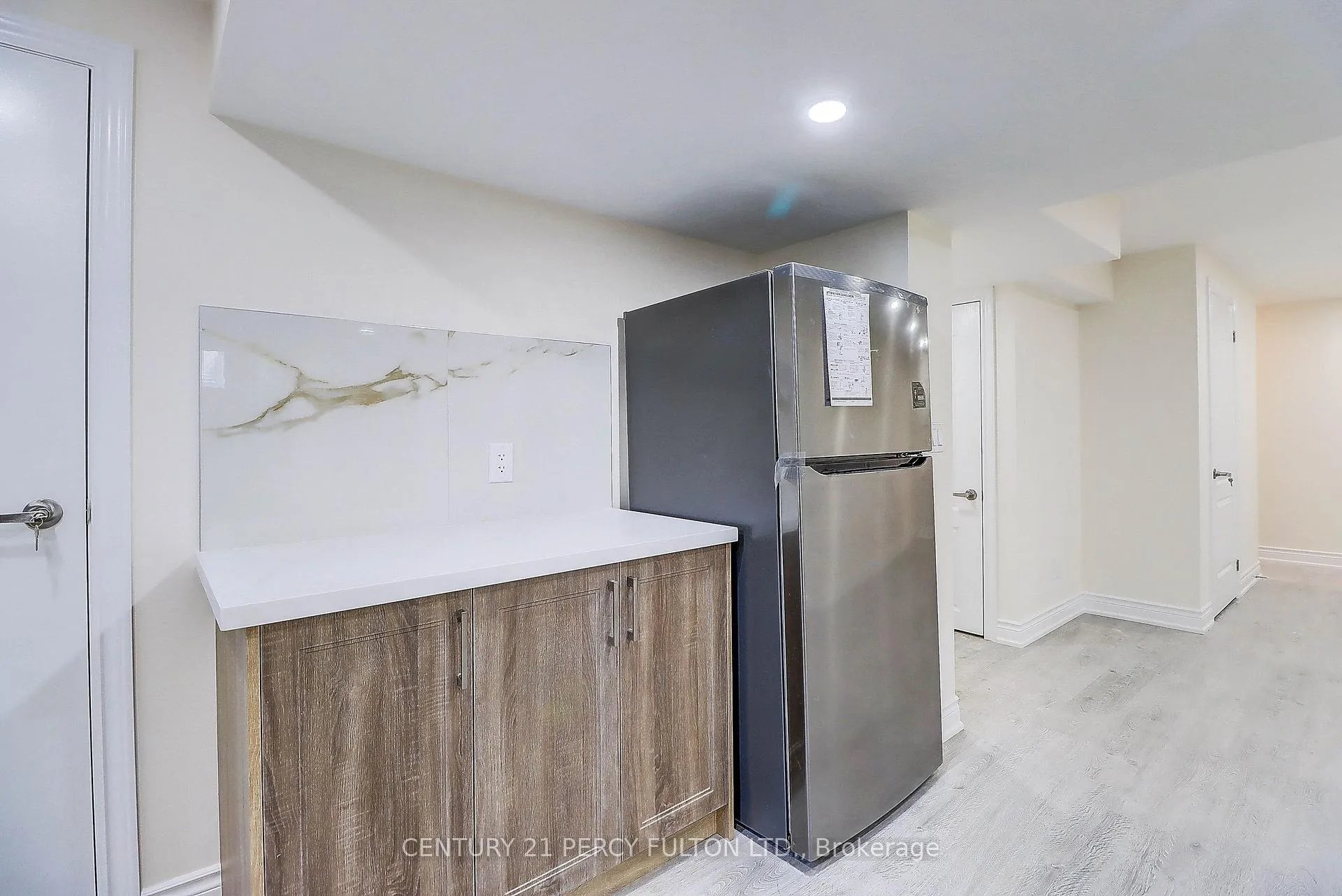 Photo 28 of Unit Bsmt, 18 Rosswell Drive, Clarington, Courtice — HOMEH