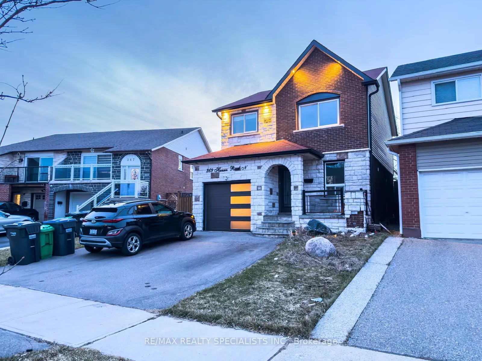 Front of Unit Upper, 369 Hansen Road