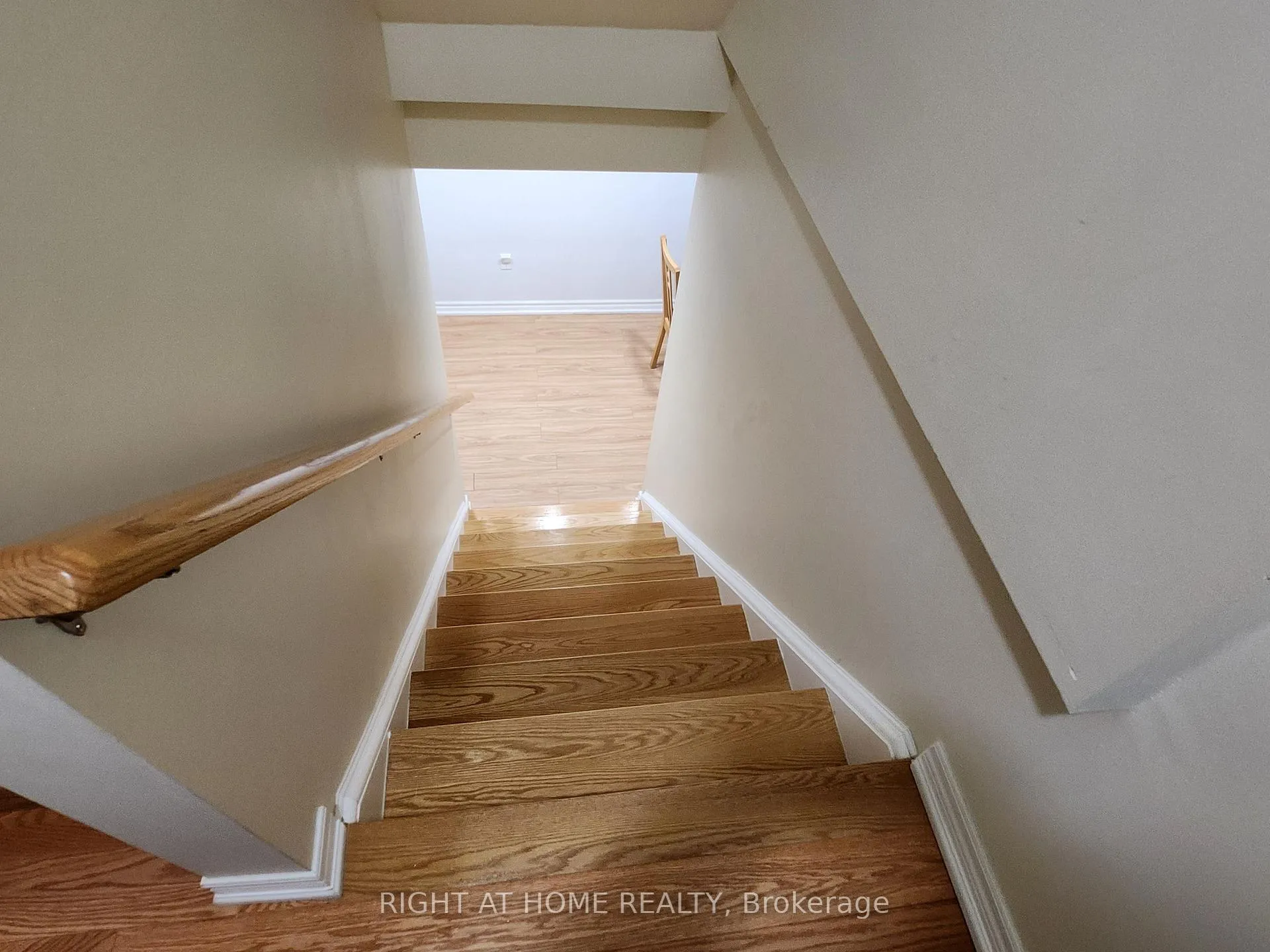 Photo 10 of 63 James Parrott Avenue, Markham, Wismer — HOMEH
