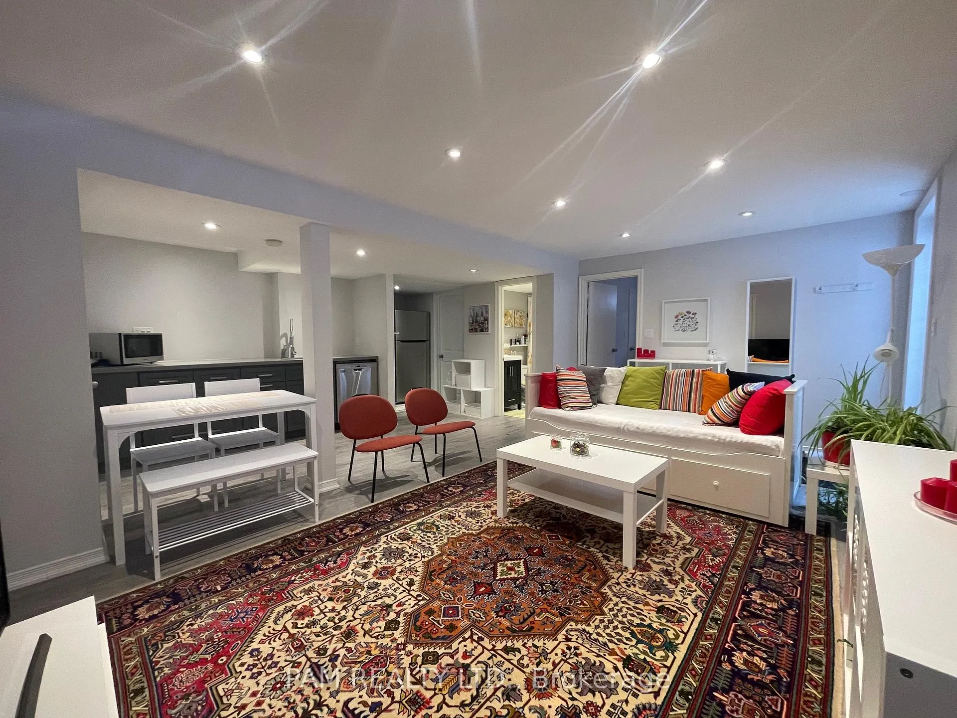 Photo 1 of Unit Basement, 23 Rockford Court, Vaughan, Crestwood-Springfarm-Yorkhill — HOMEH